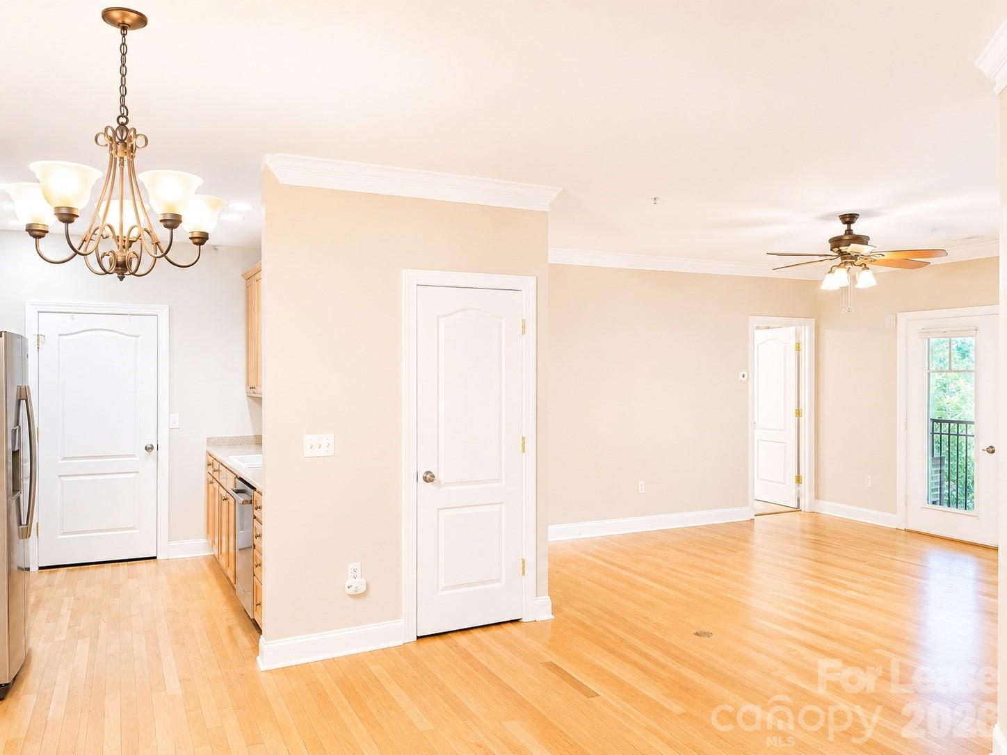 785 Magnolia Avenue Property Photo 7