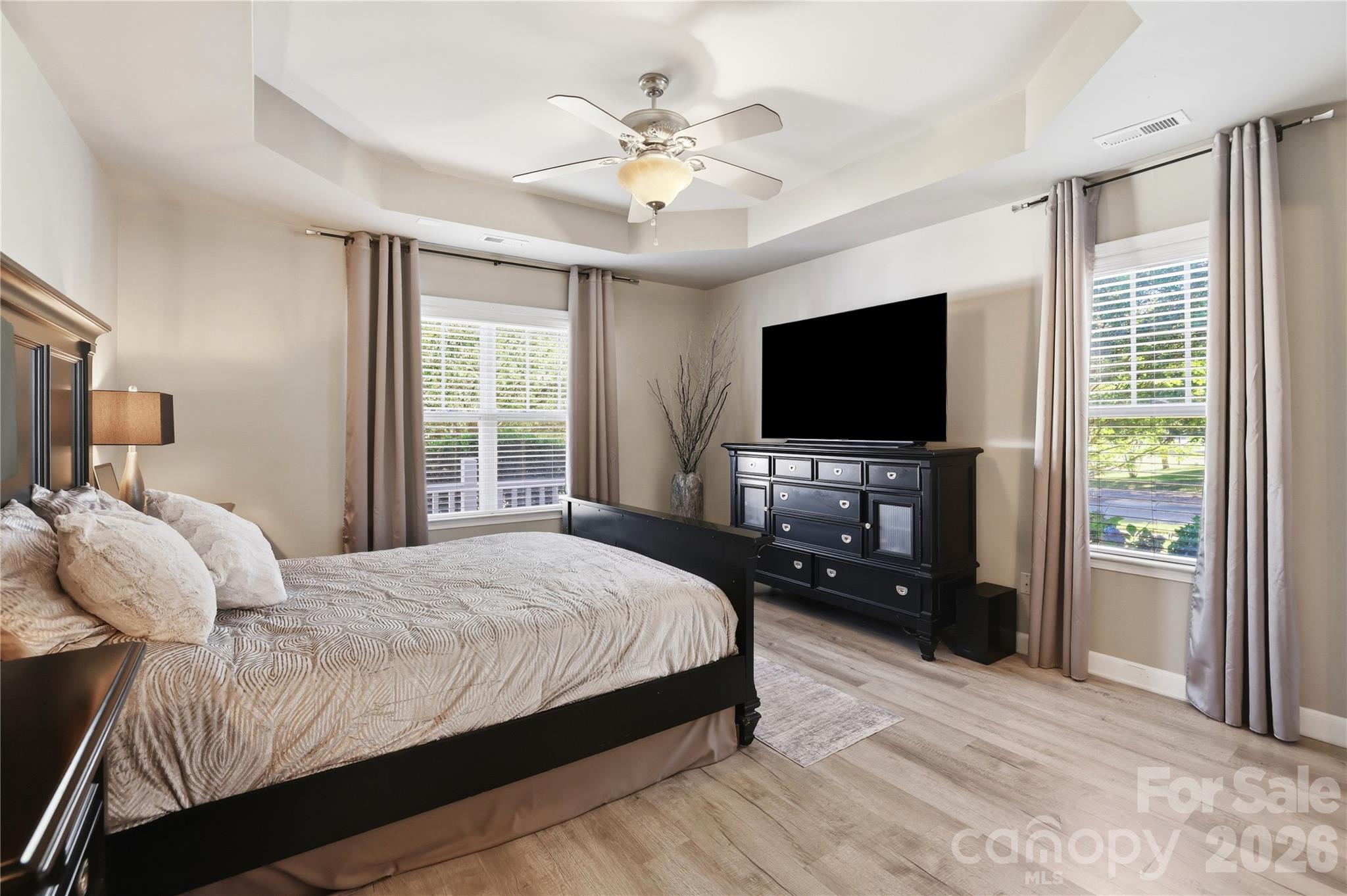 754 Winding Way Property Photo 3