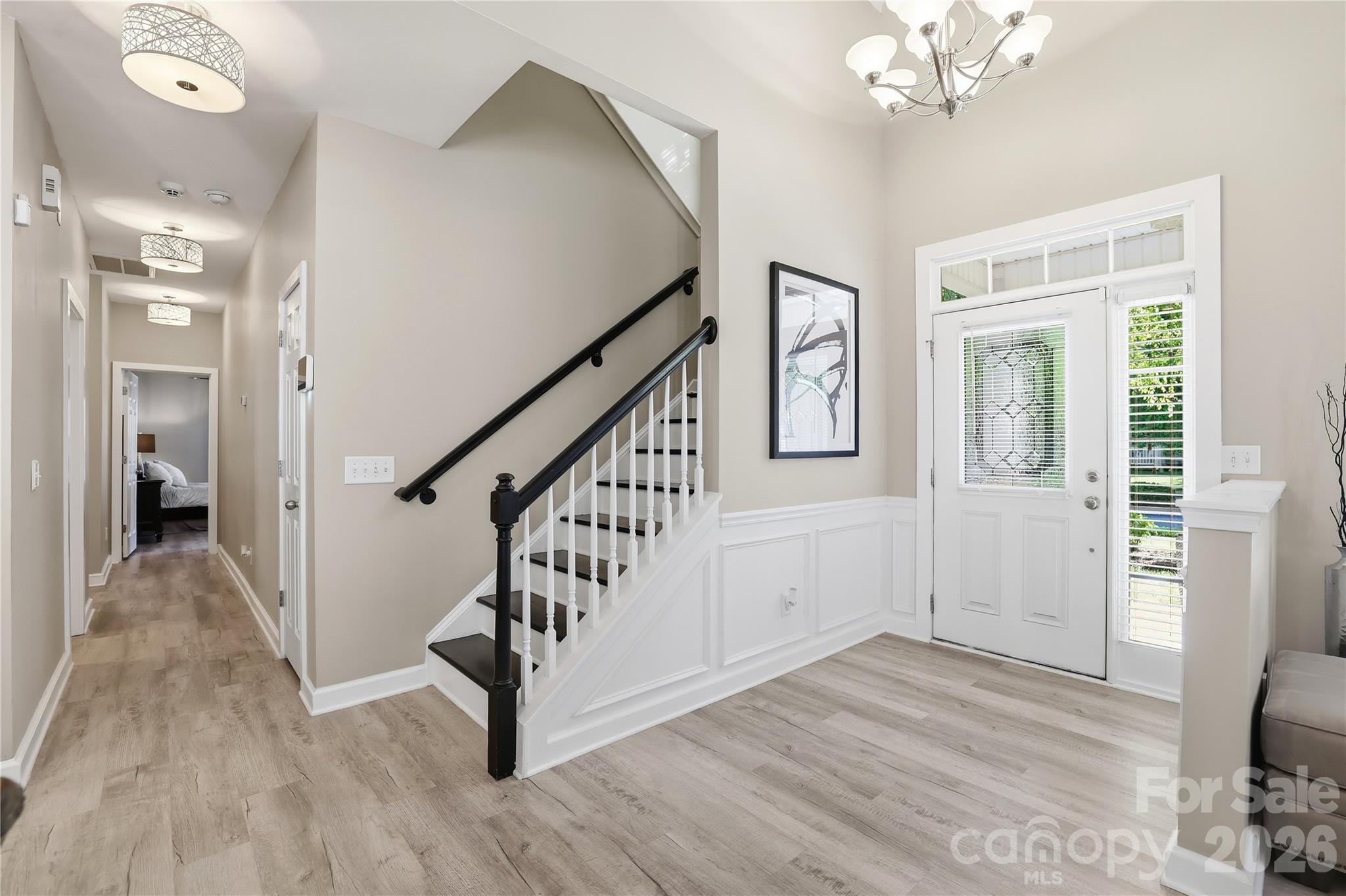 754 Winding Way Property Photo 9