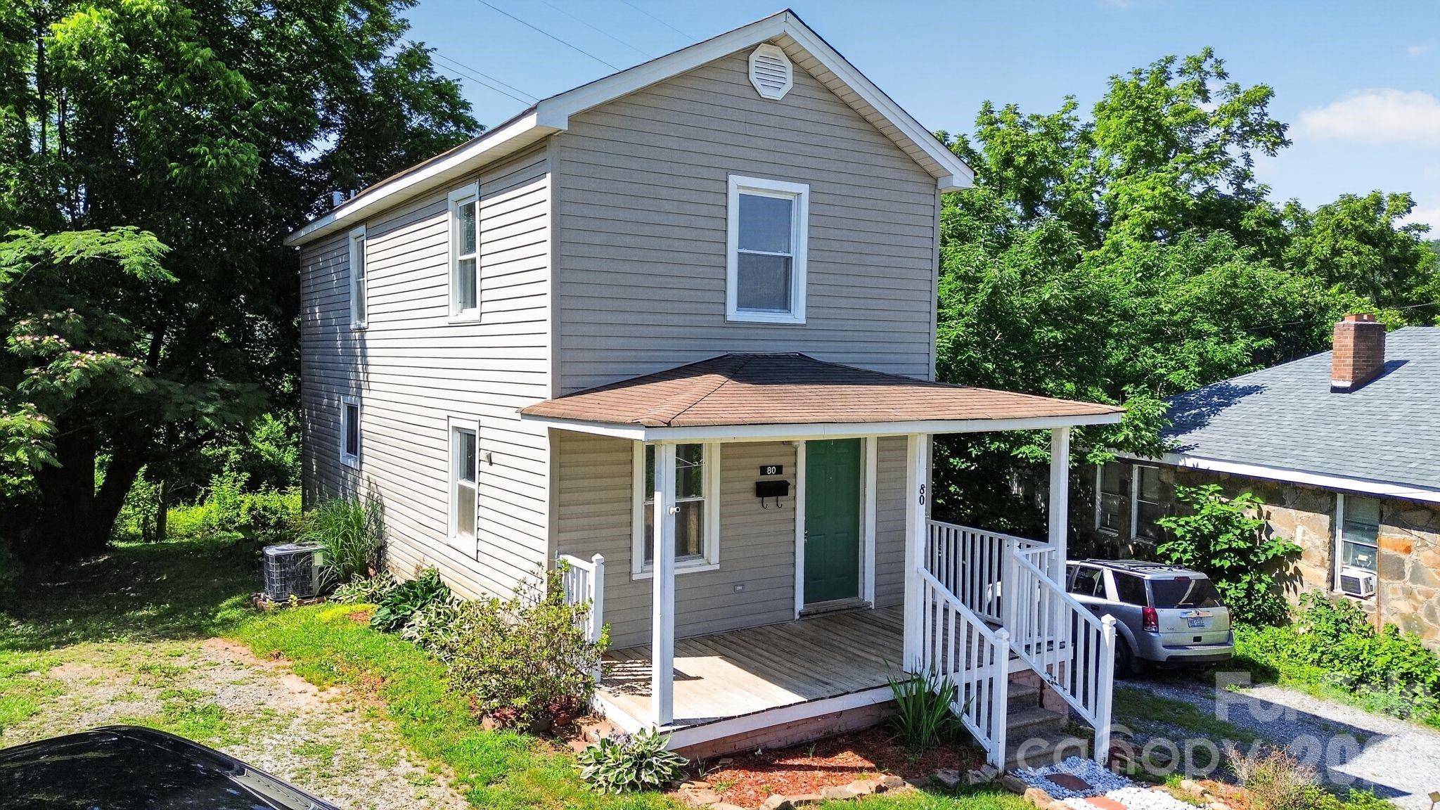80 Ridge Street Property Photo 2