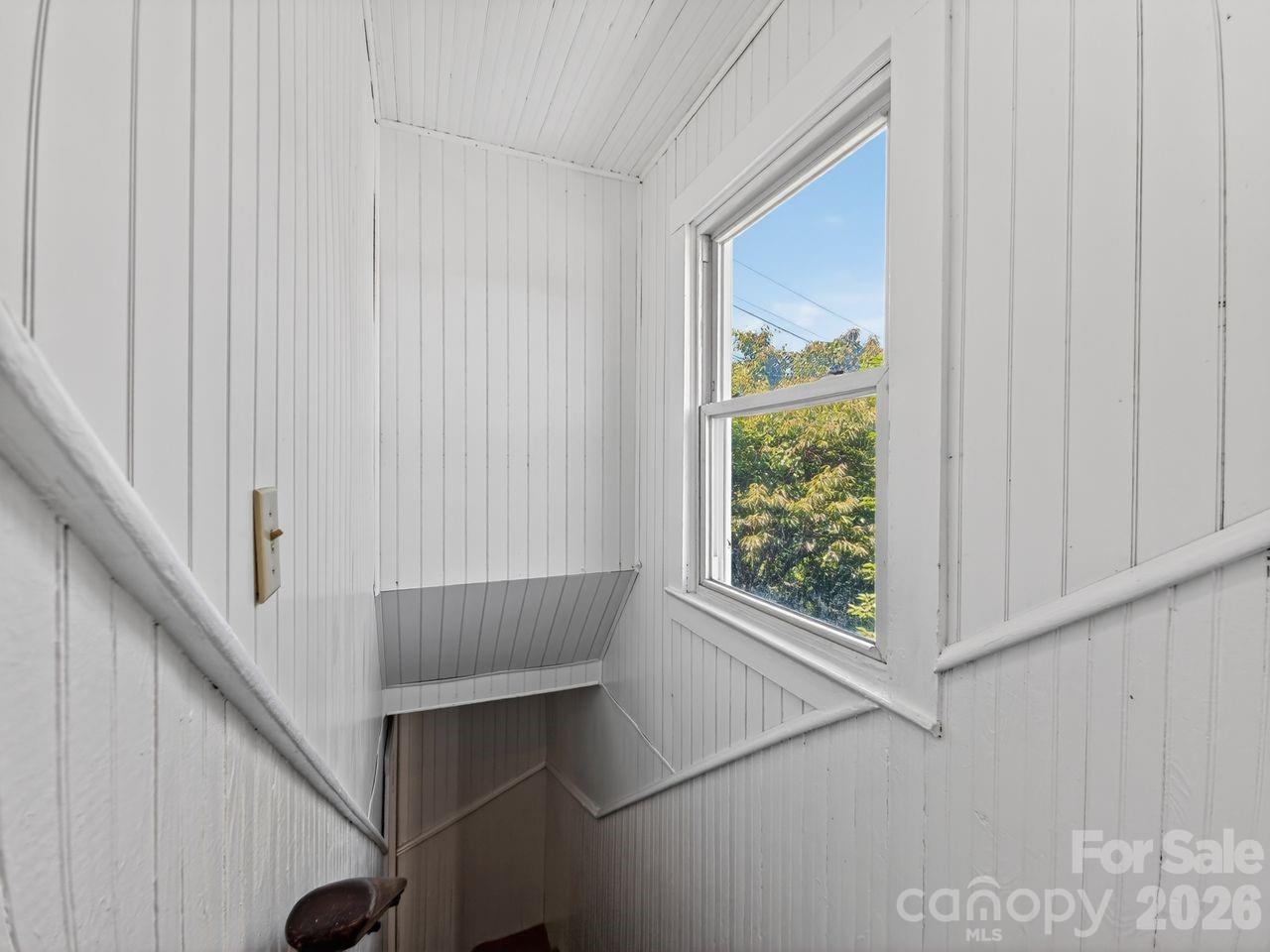 80 Ridge Street Property Photo 11