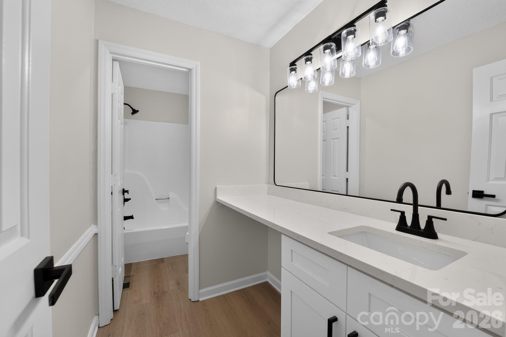 424 Kimbrook Court Property Photo 13