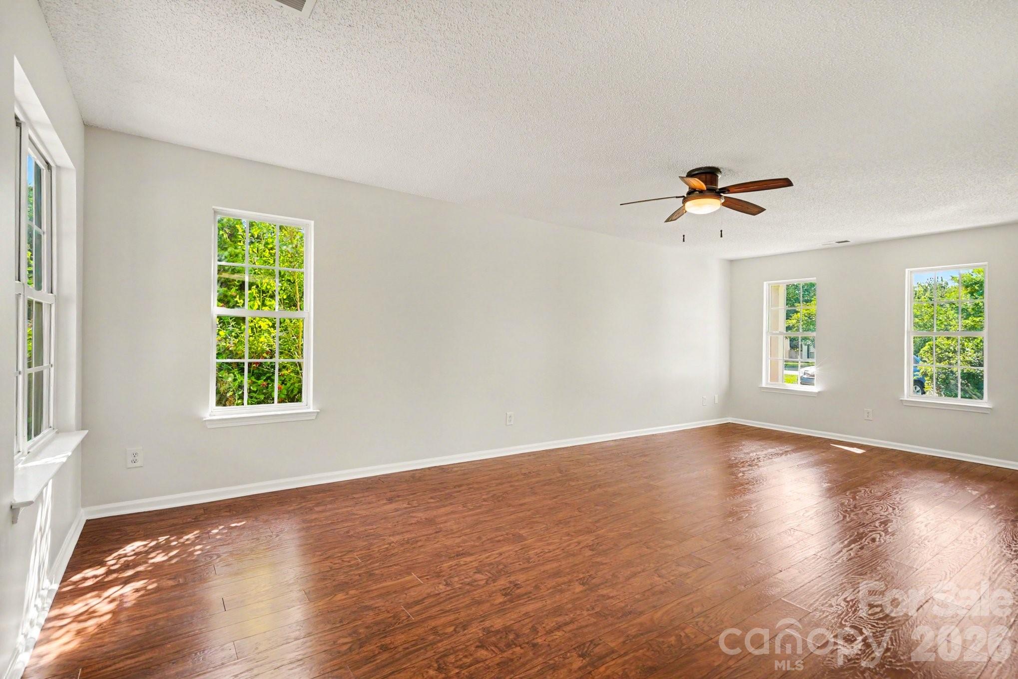 4891 Aldridge Place Property Photo 9