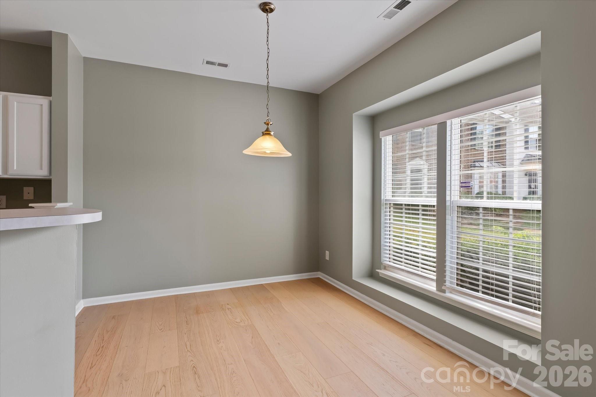 12541 Jessica Place Property Photo 5