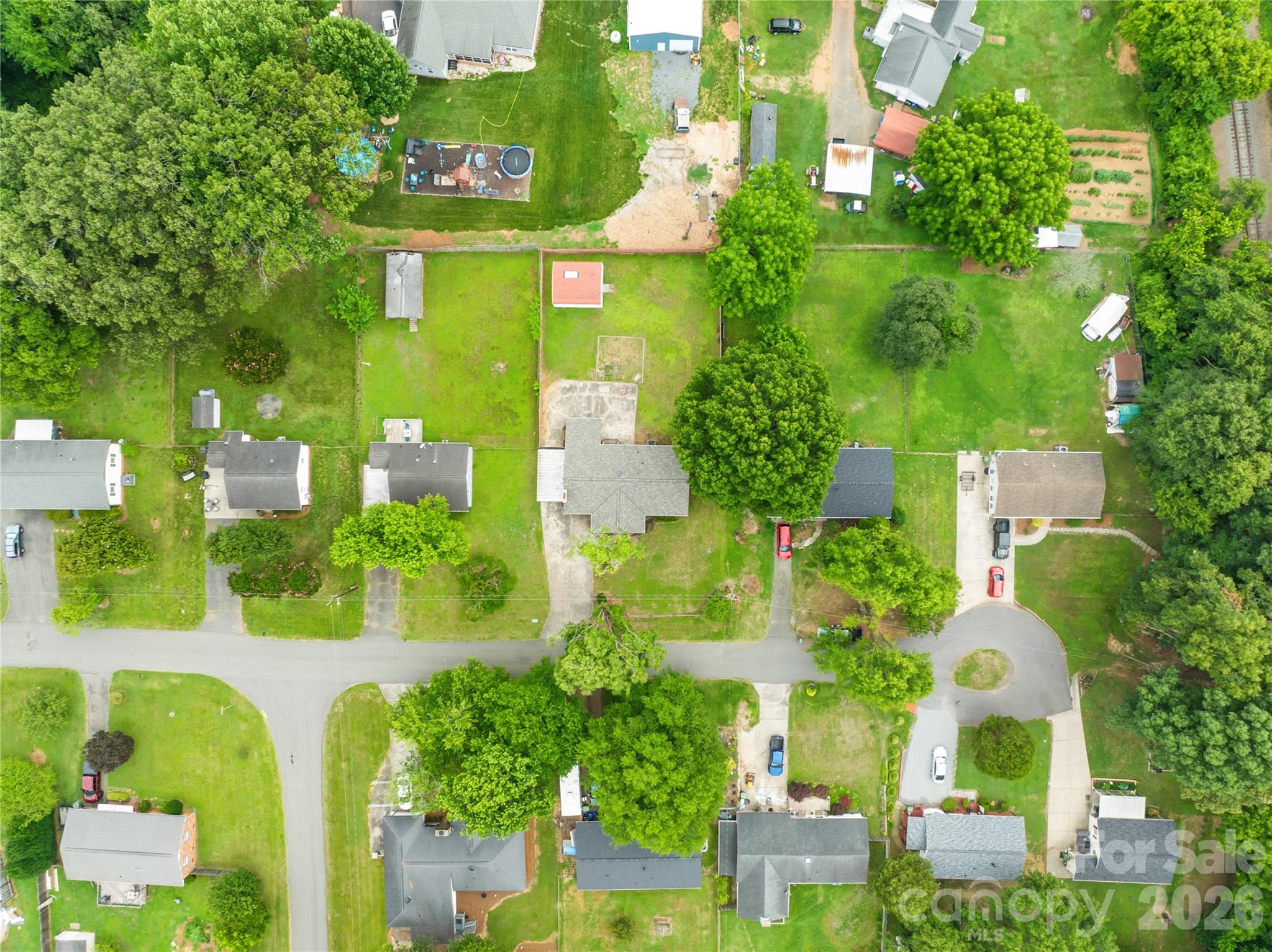 205 Gaddis Drive Property Photo 34