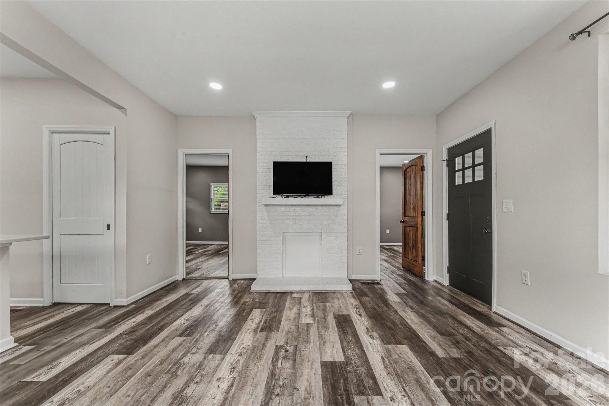 905 W 6th Avenue B None Property Photo 9