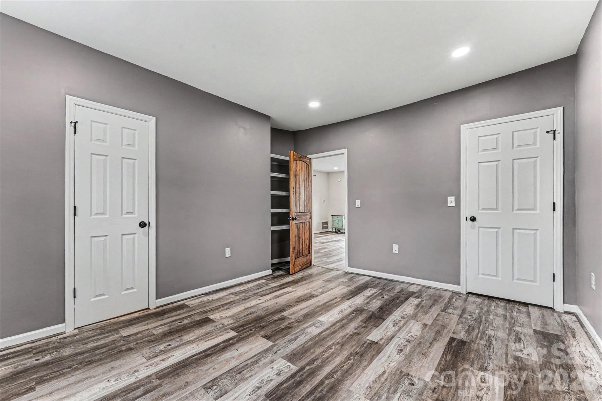 905 W 6th Avenue B None Property Photo 24