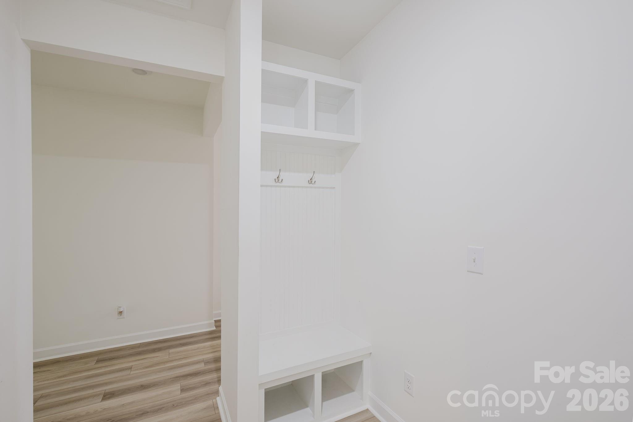 5213 Birchhill Road Property Photo 13