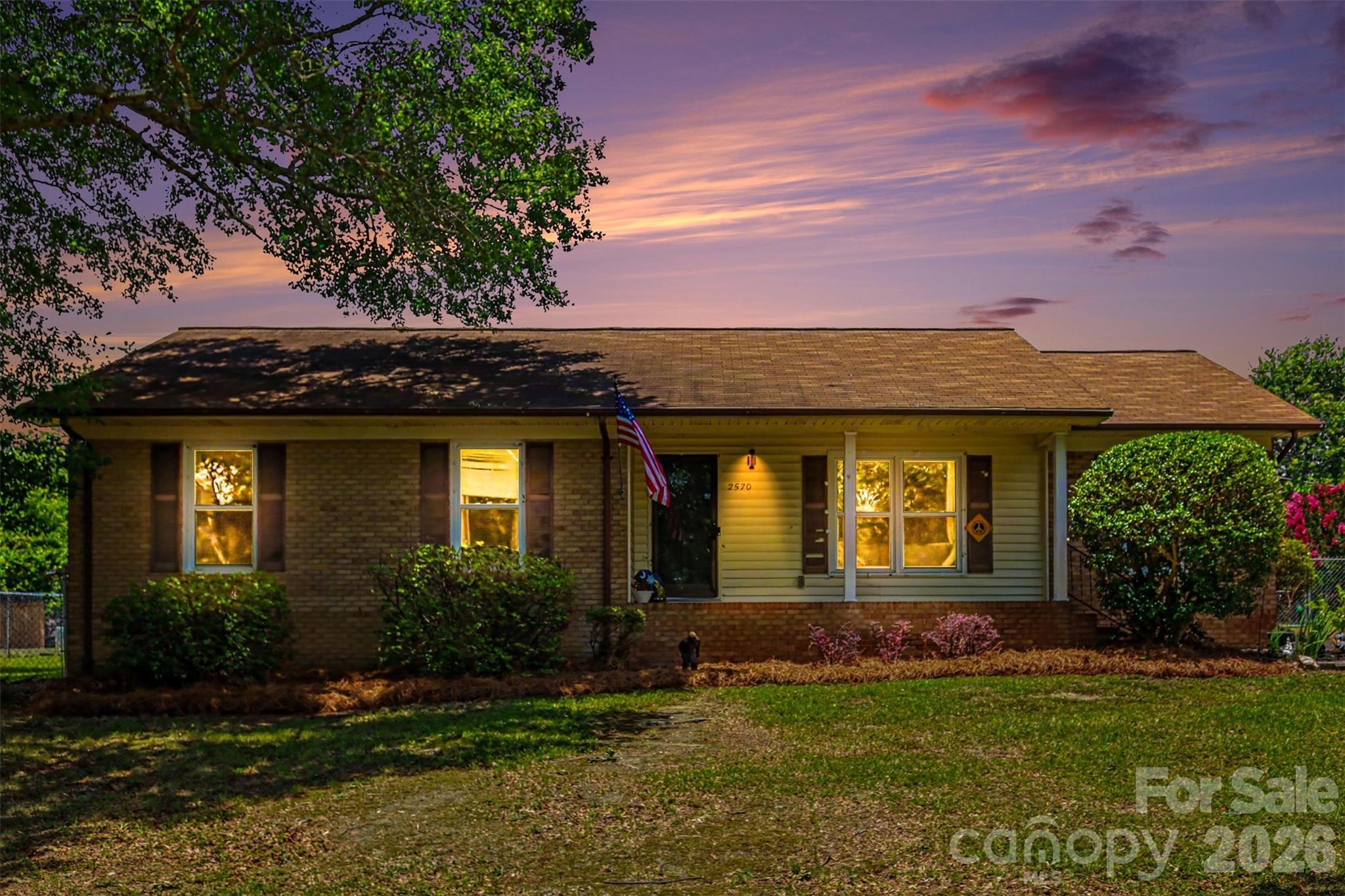 2570 Watson Drive Property Photo 1
