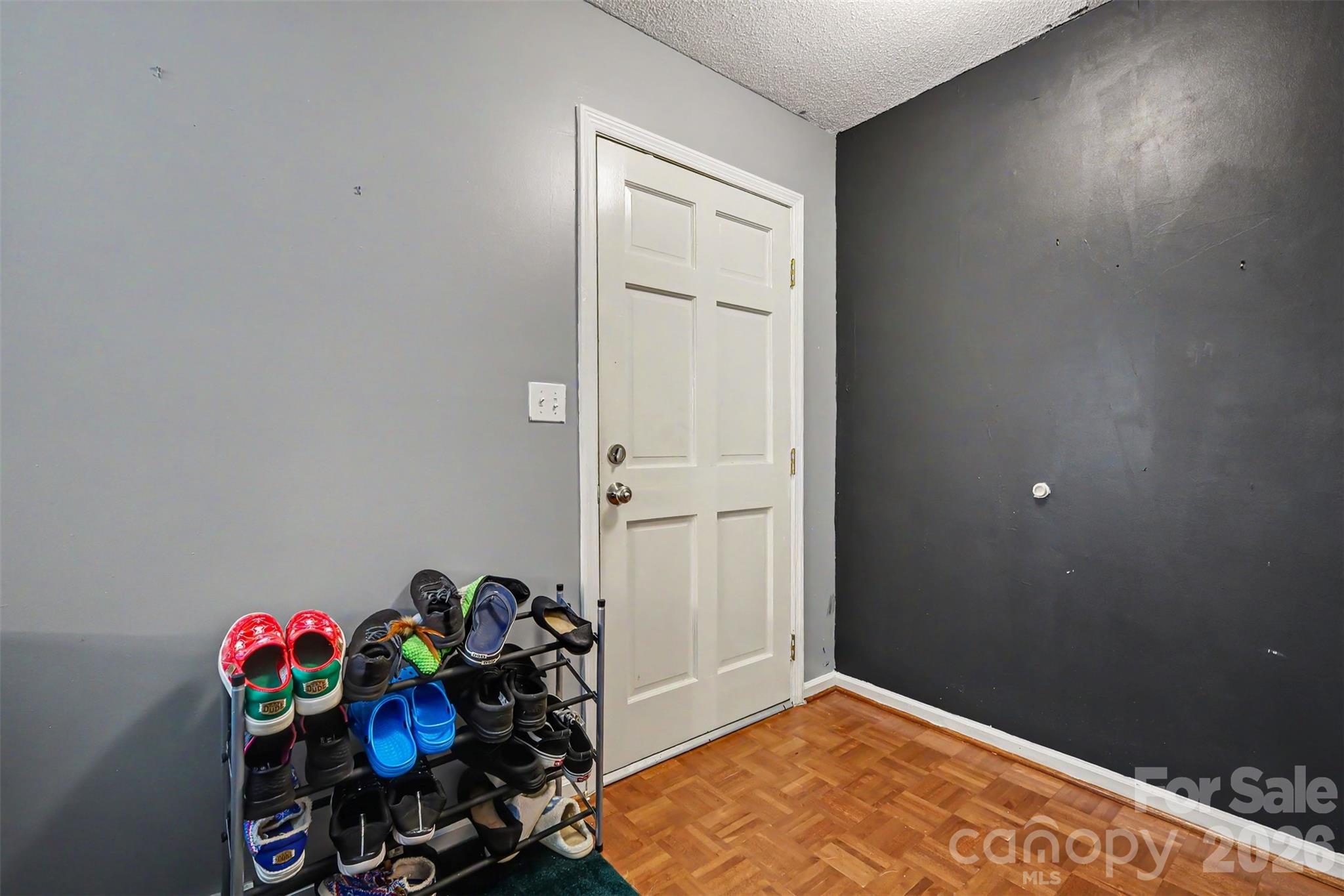 2570 Watson Drive Property Photo 6