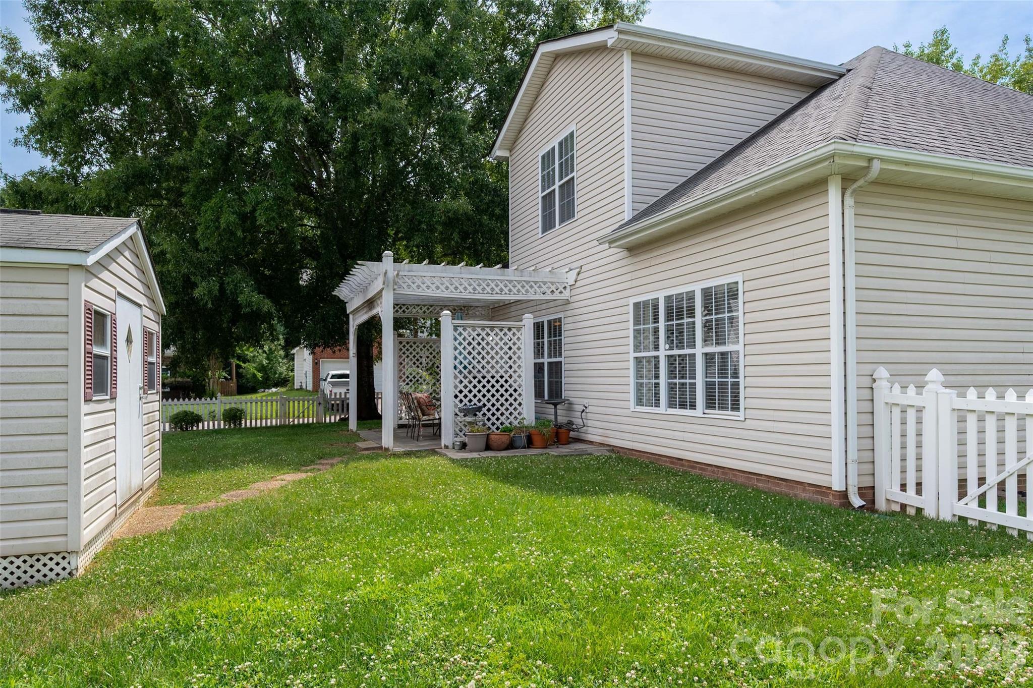 1000 Master Gunner Court Property Photo 36