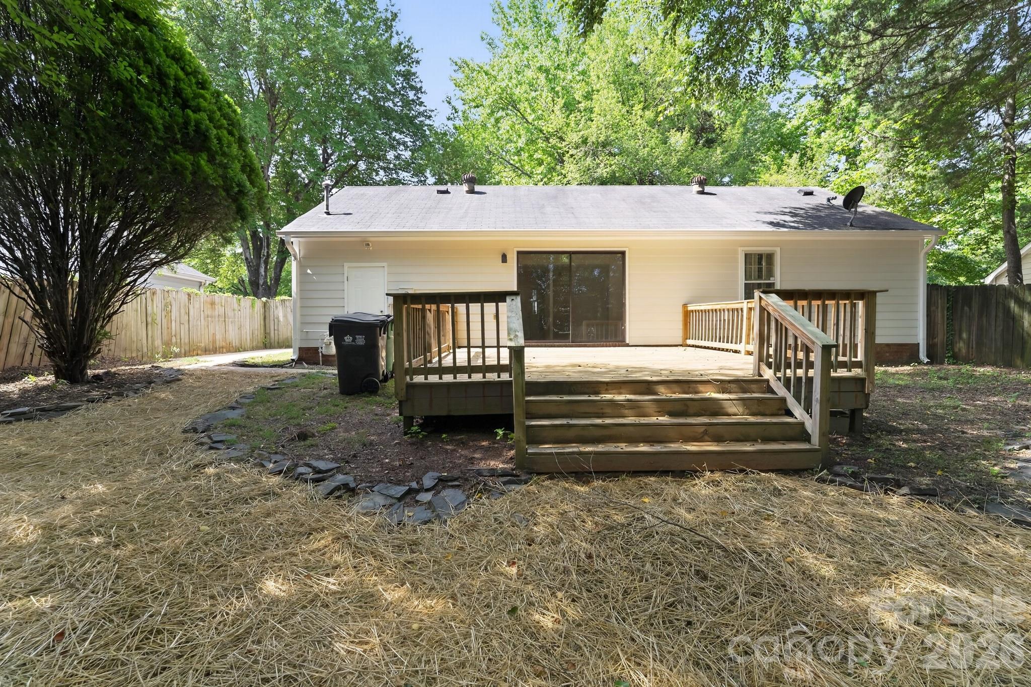 7812 Surreywood Place Property Photo 15