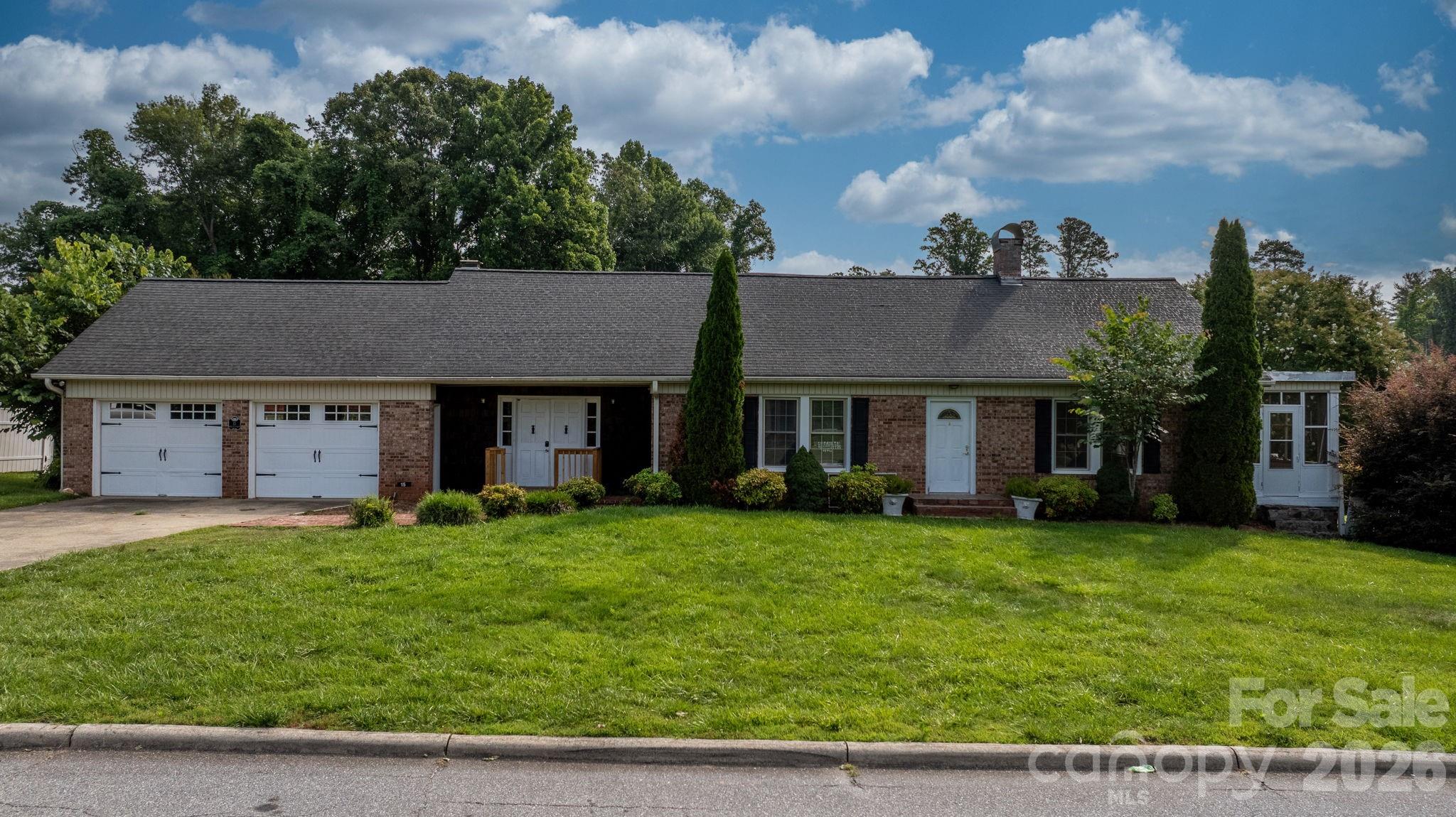 15 6th Em Street Property Photo 1