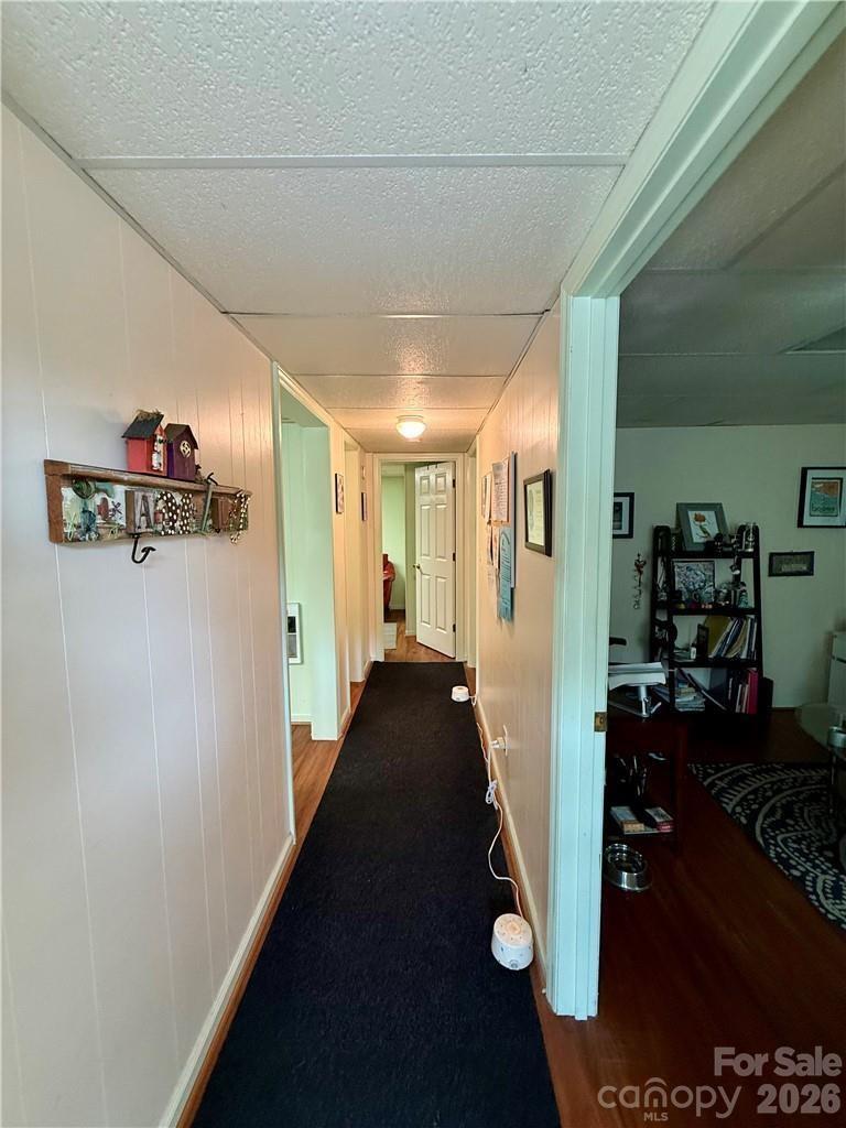 938 W King Street Property Photo 26