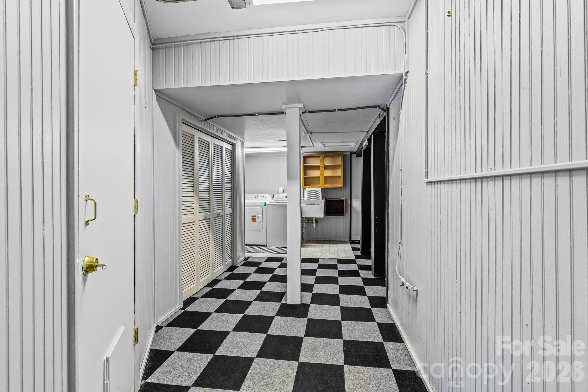 105 Shirley Drive Property Photo 27