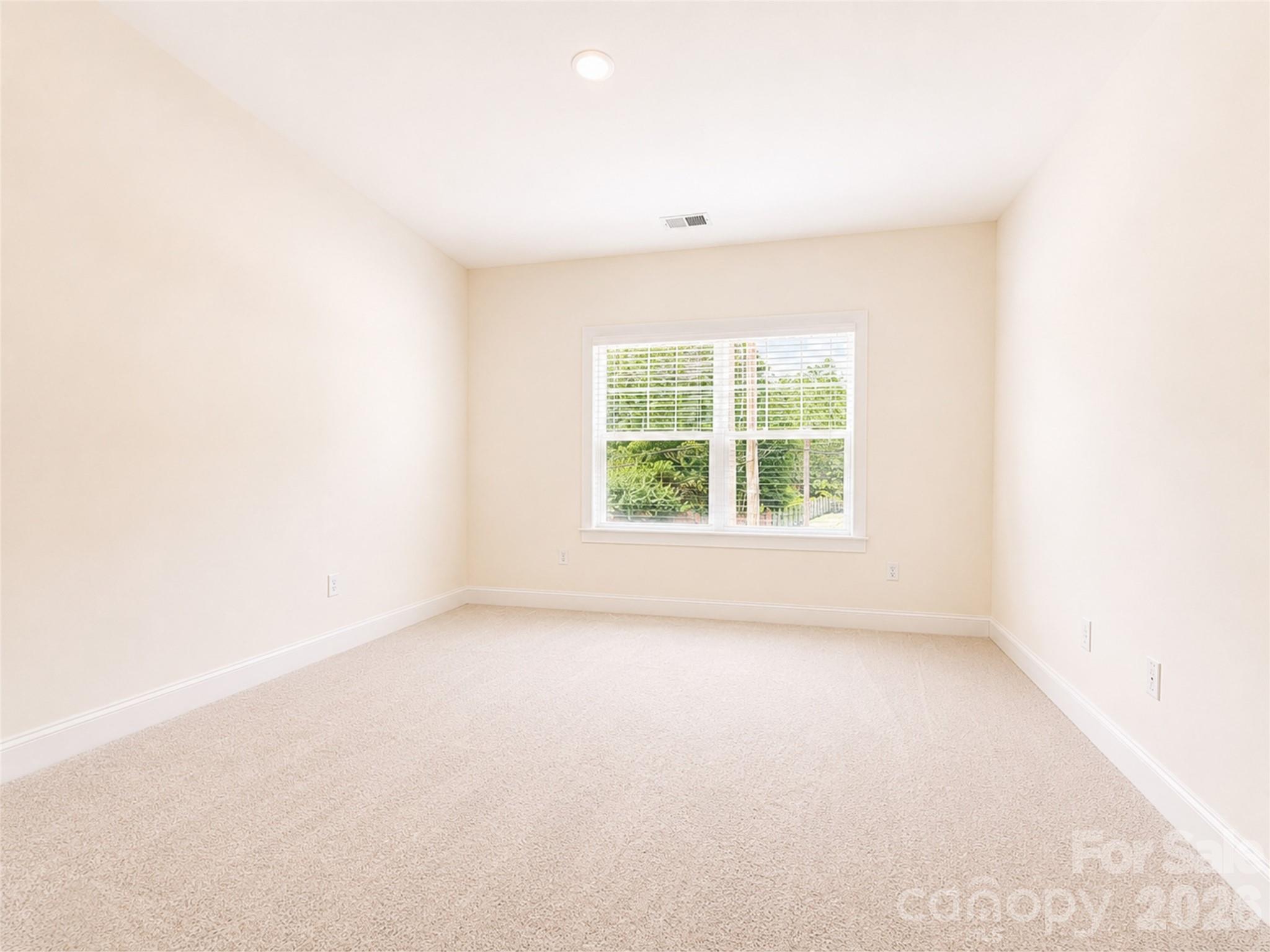 1232 N Sharon Amity Road Property Photo 29