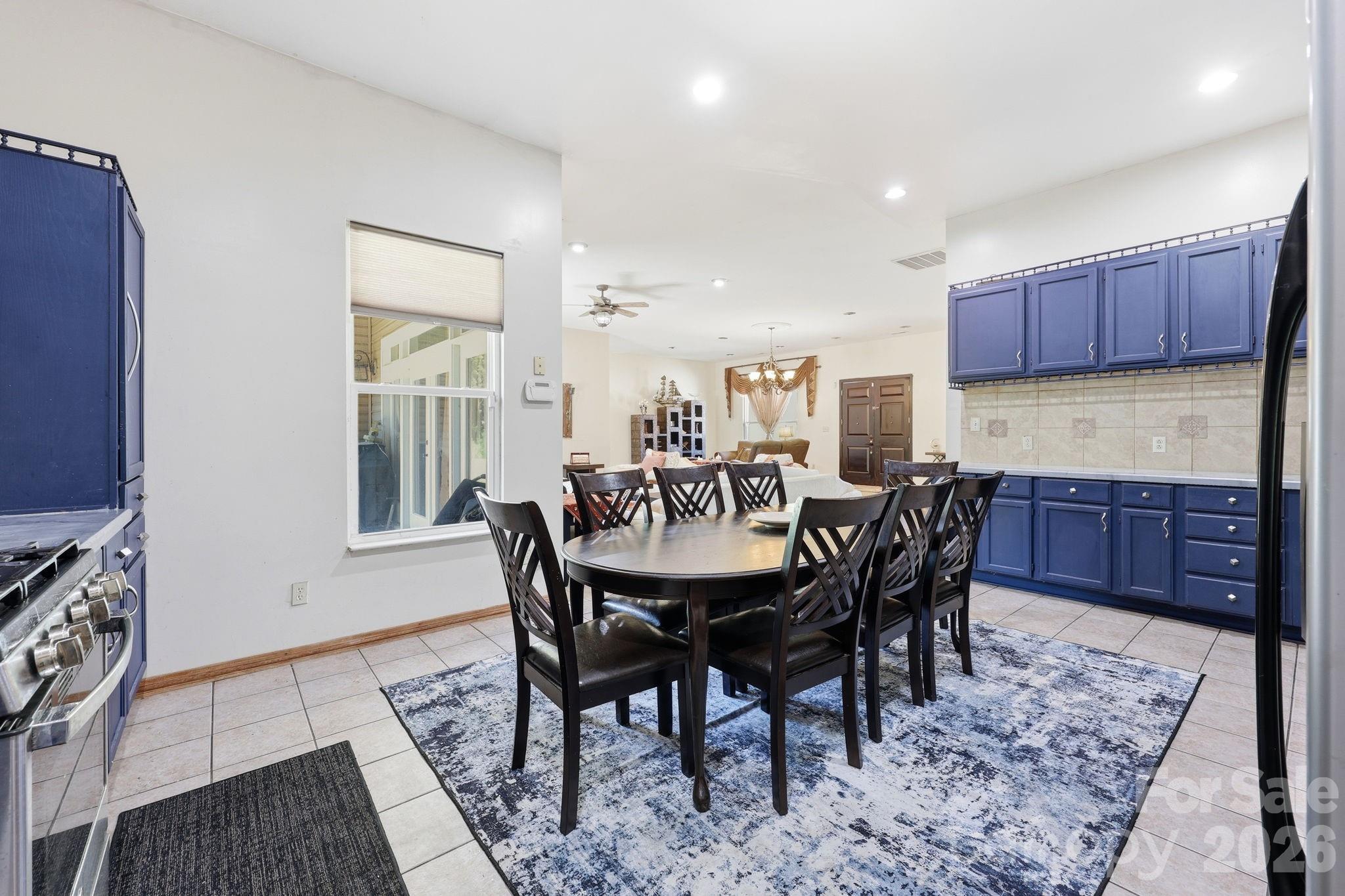 1803 Wilton Gate Drive Property Photo 11