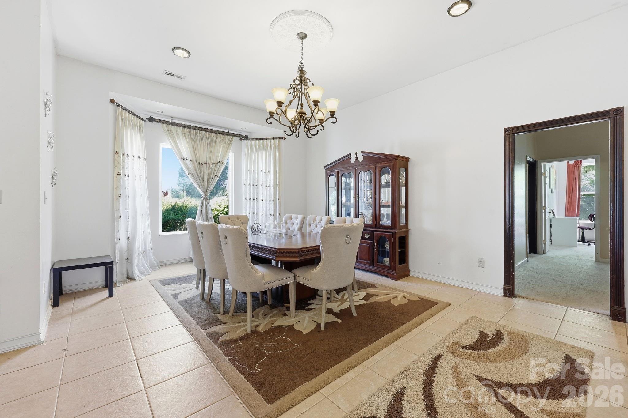 1803 Wilton Gate Drive Property Photo 12