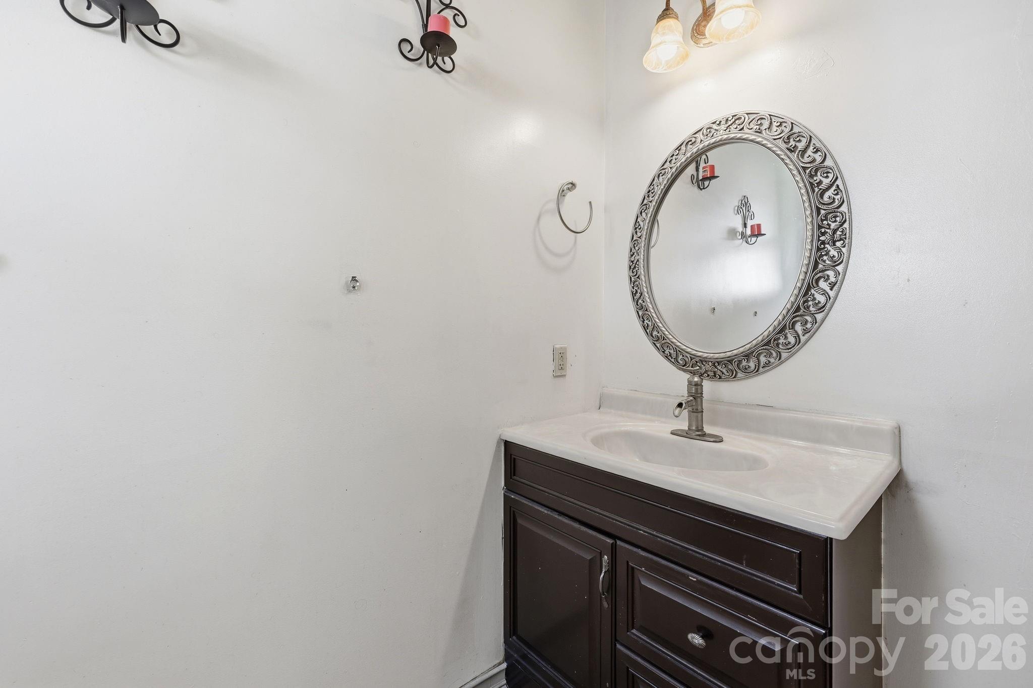 1803 Wilton Gate Drive Property Photo 20