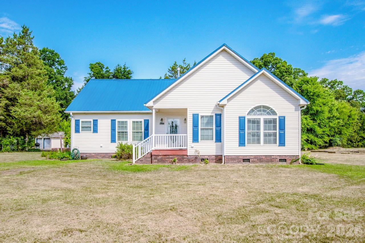 2860 Needmore Road Property Photo 1
