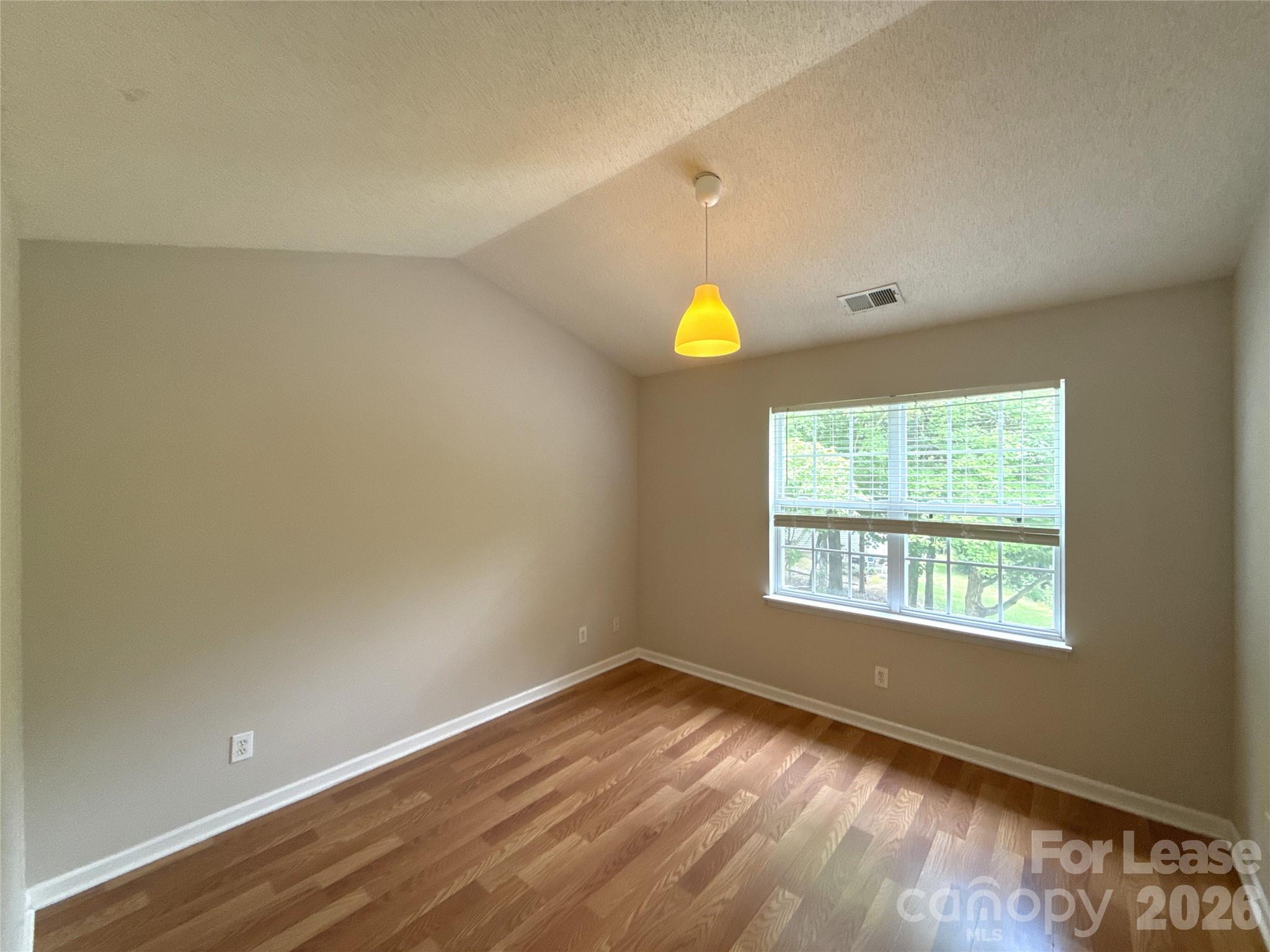 747 Mountainwater Drive Property Photo 12
