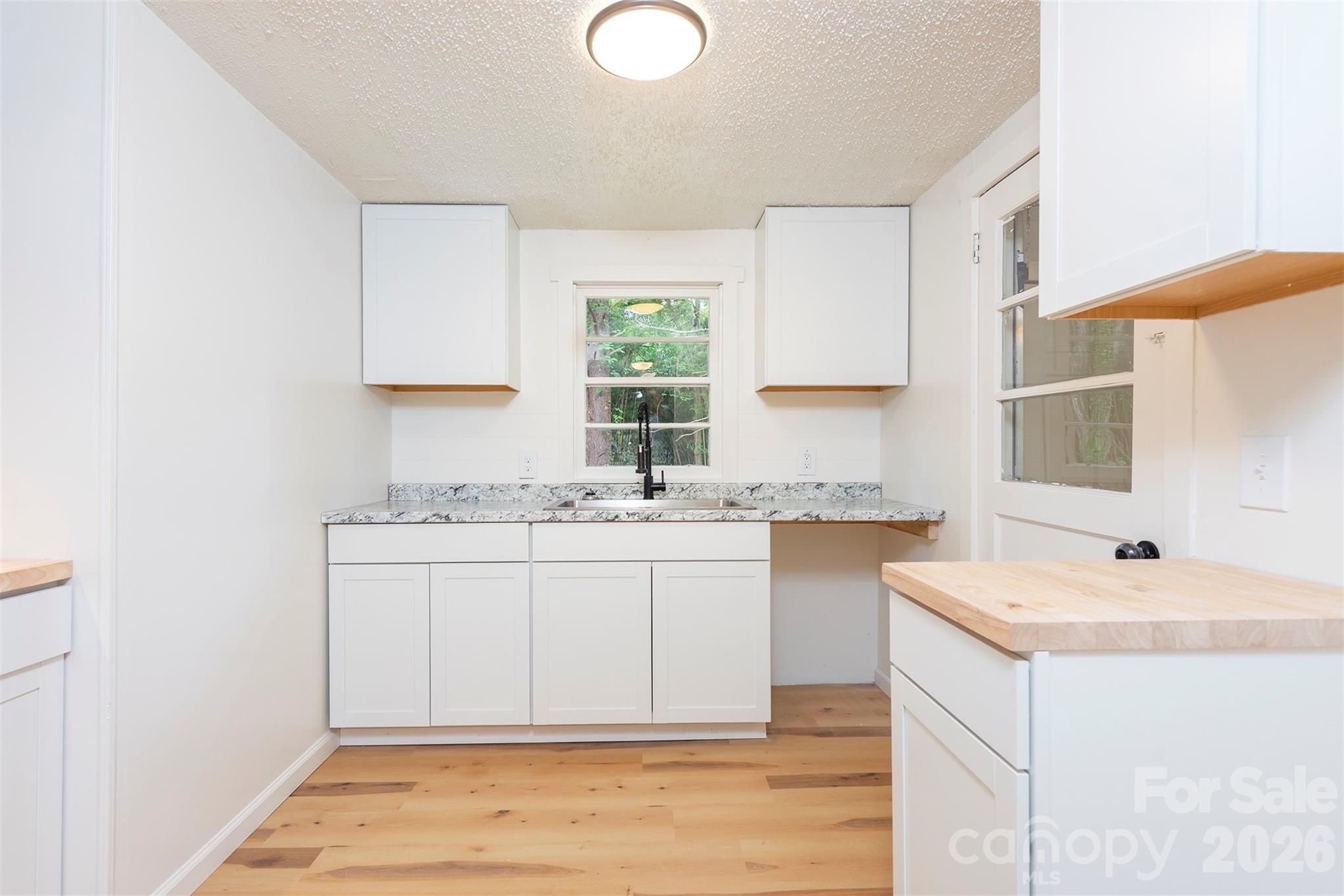 215 Merchant Street 2 Property Photo 12