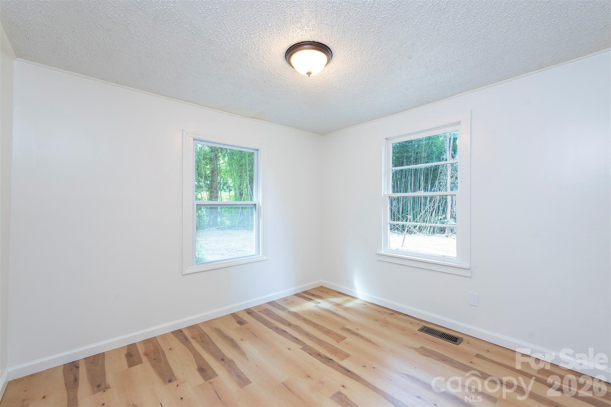 215 Merchant Street 2 Property Photo 18