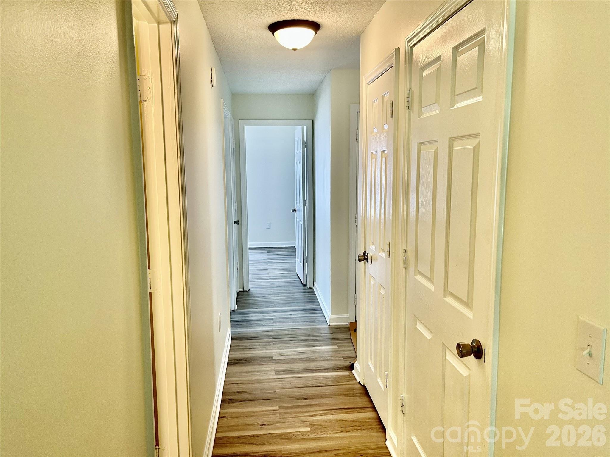 908 Green Street Property Photo 13