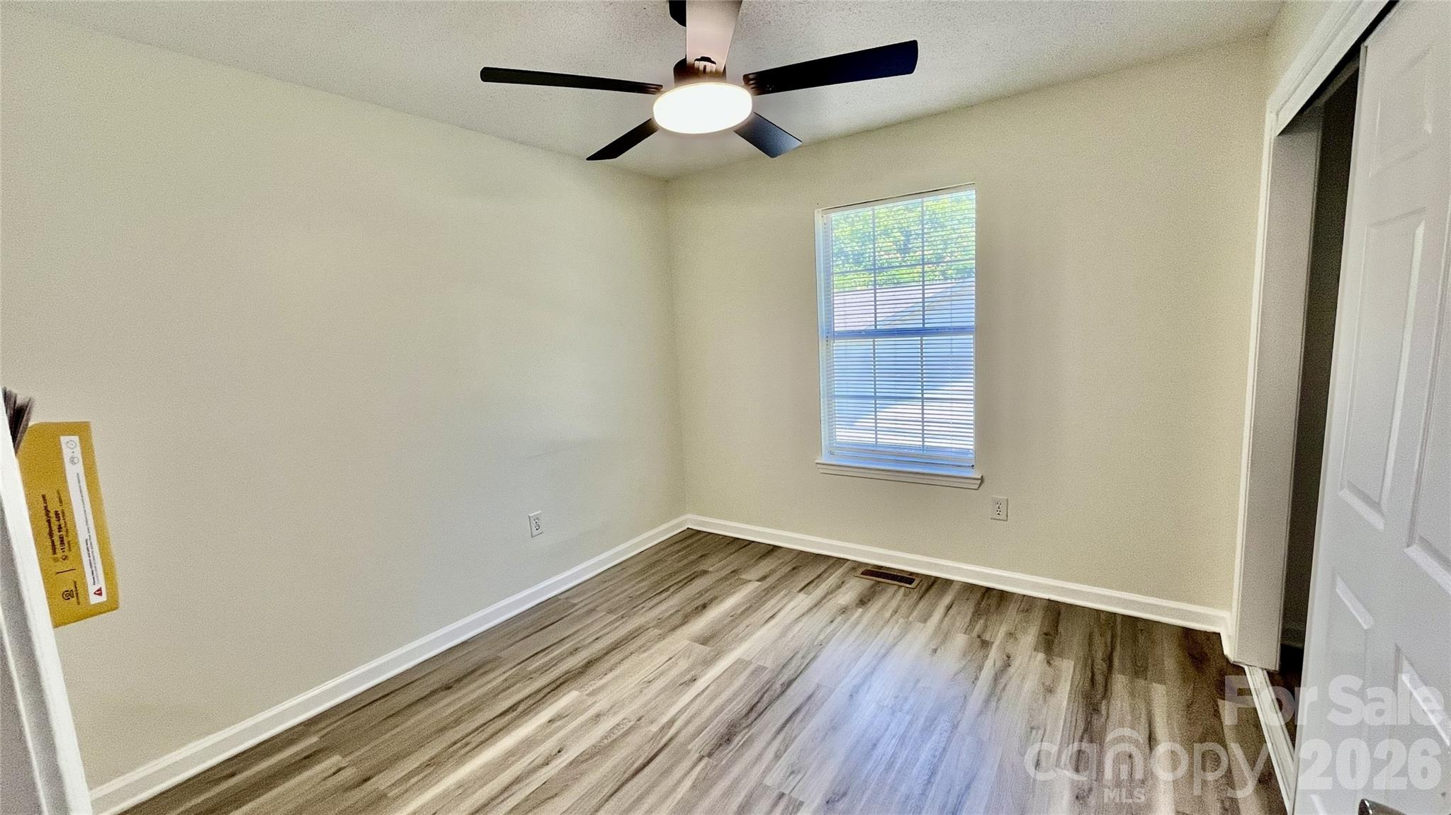 908 Green Street Property Photo 16