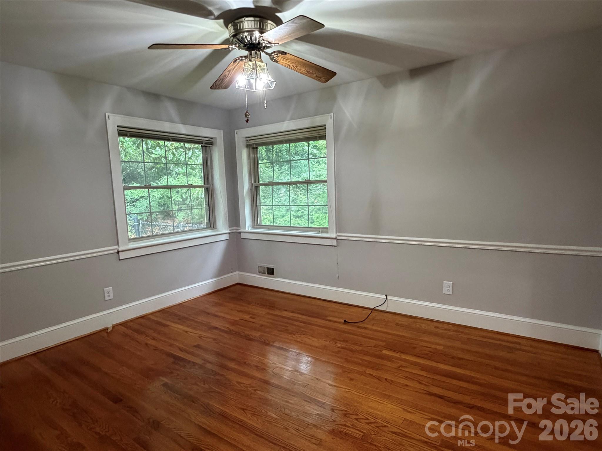 901 Ridgecrest Drive Property Photo 13