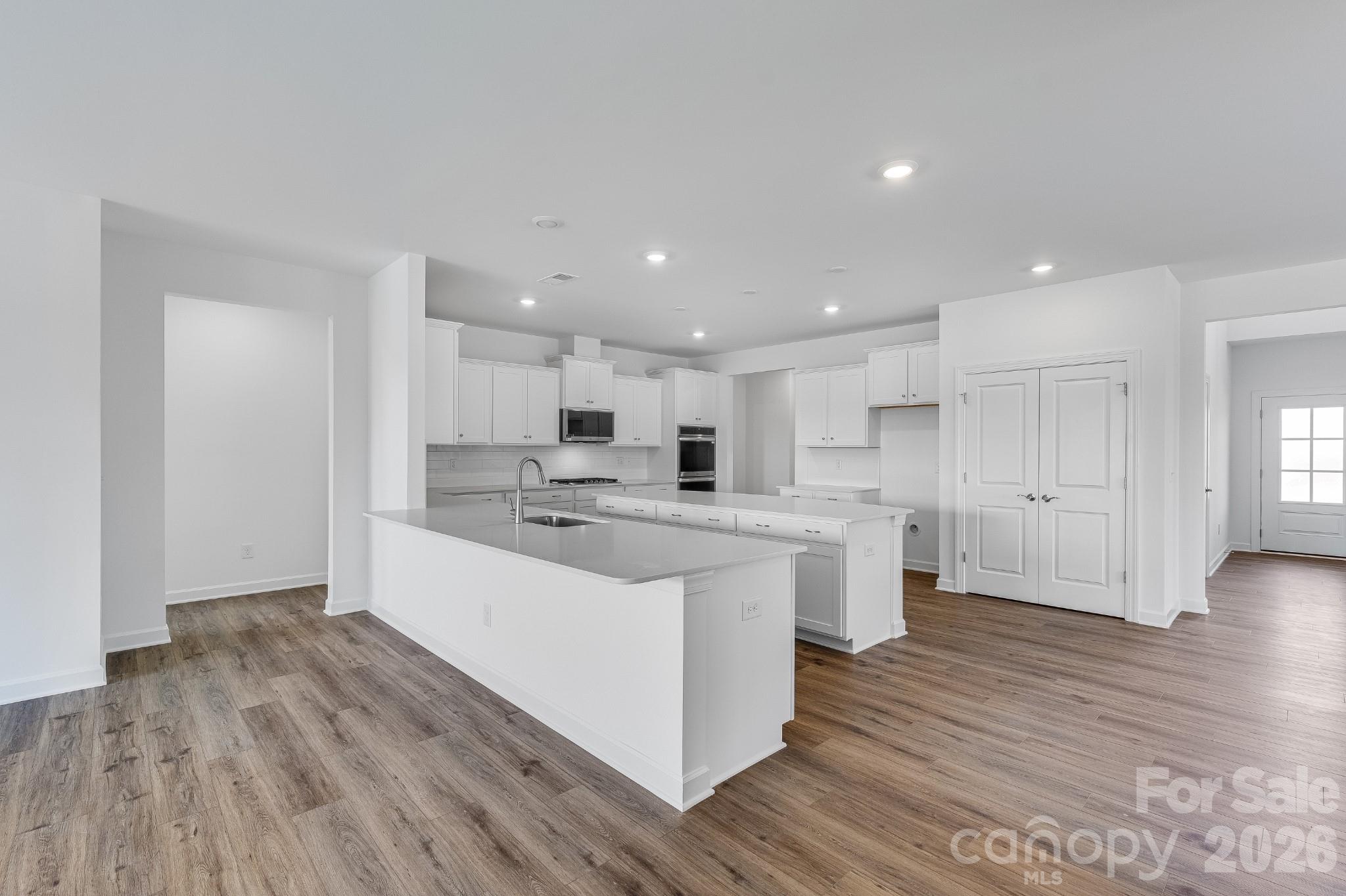 5390 Redbud Road 1 Property Photo 9