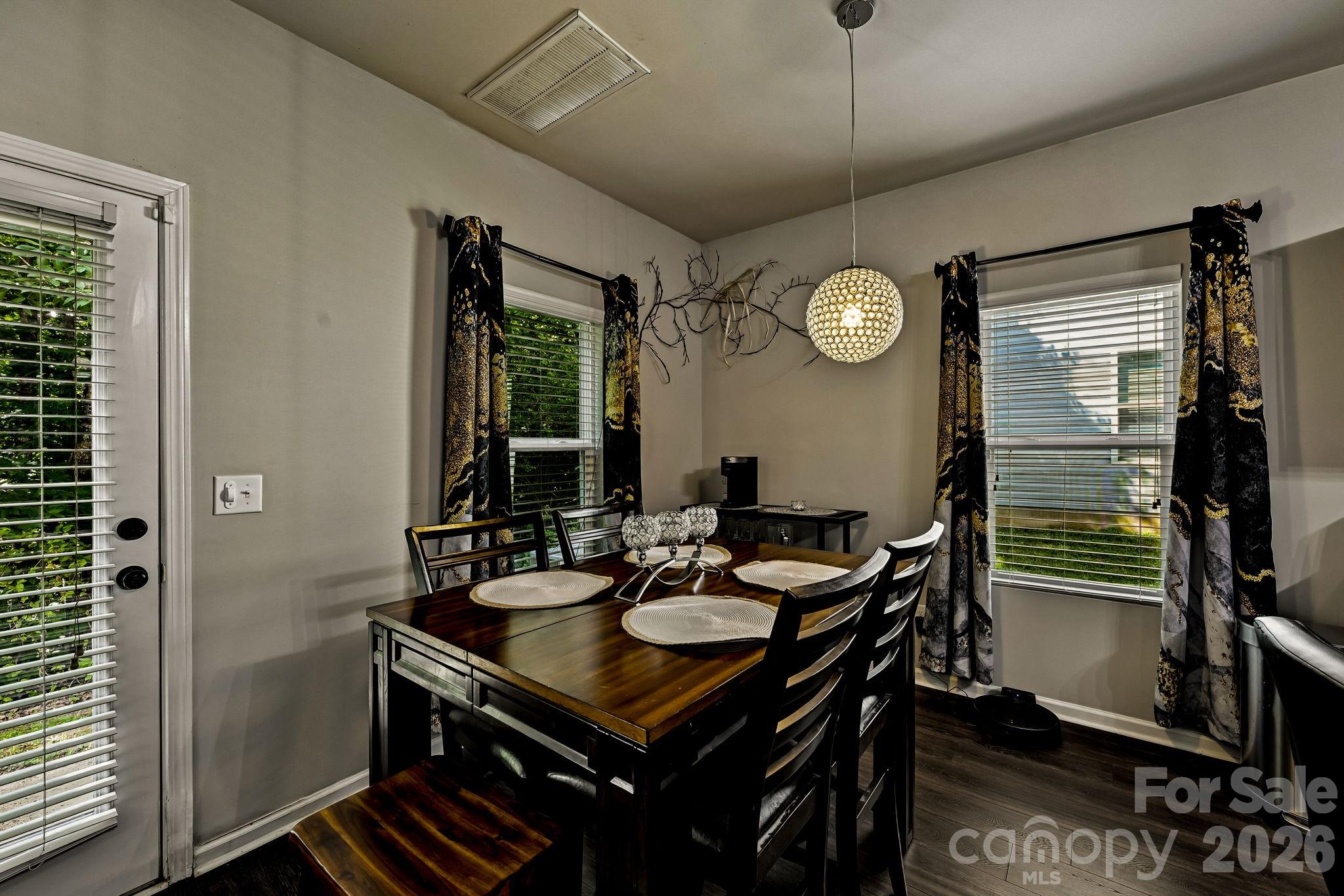 2206 Turtle Point Road Property Photo 11