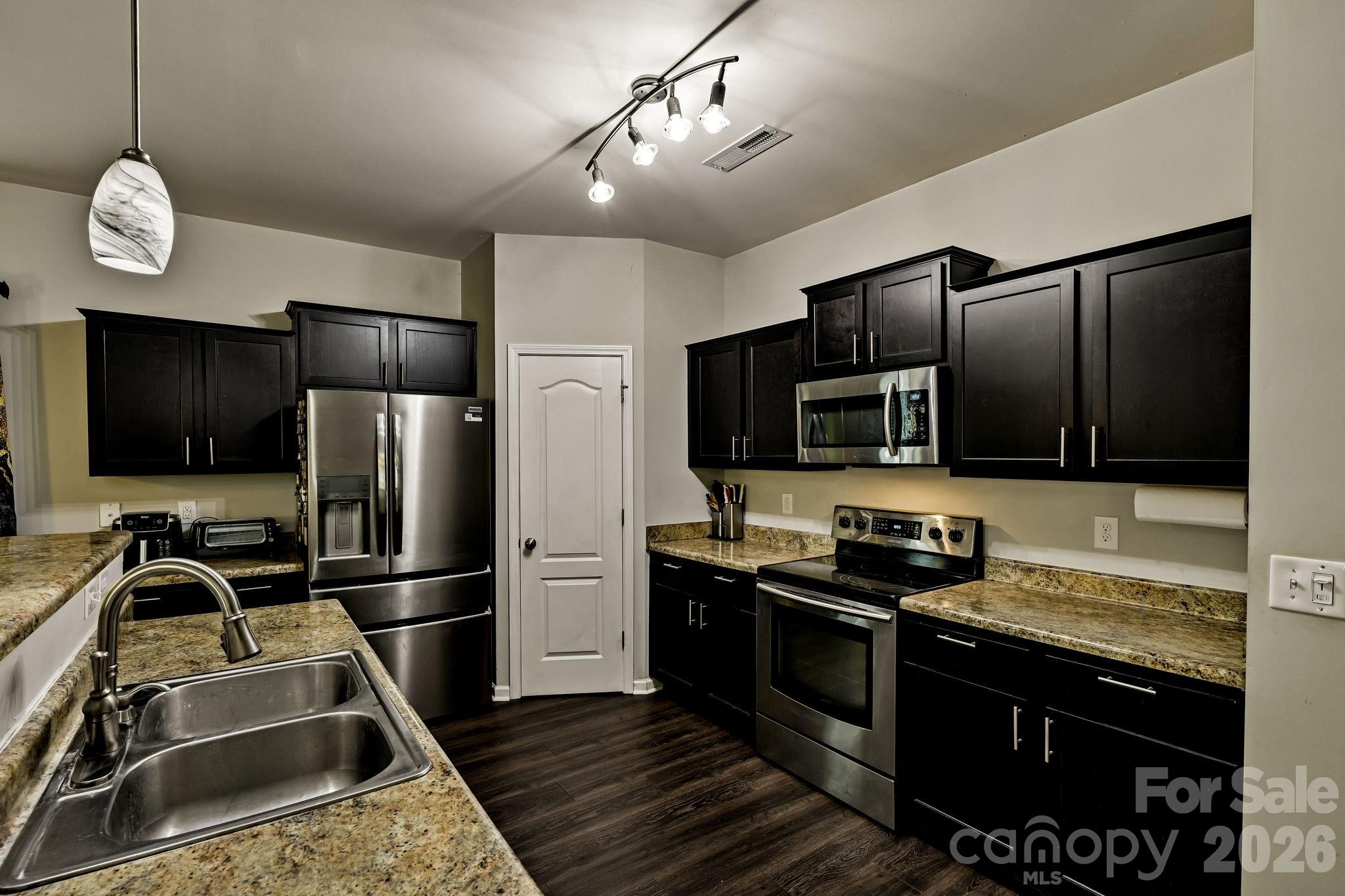 2206 Turtle Point Road Property Photo 17