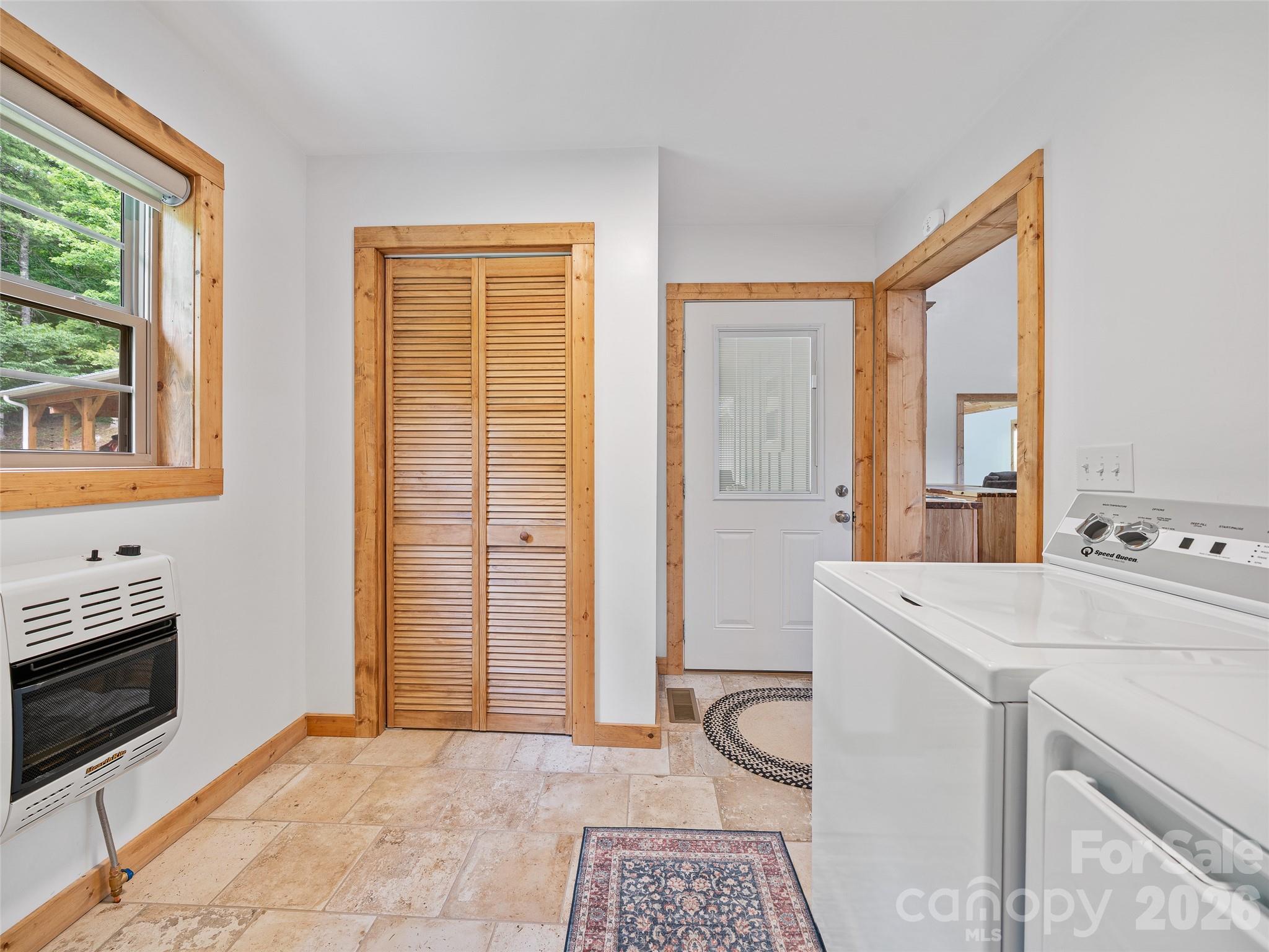 109 Tall Timber Lane Property Photo 16
