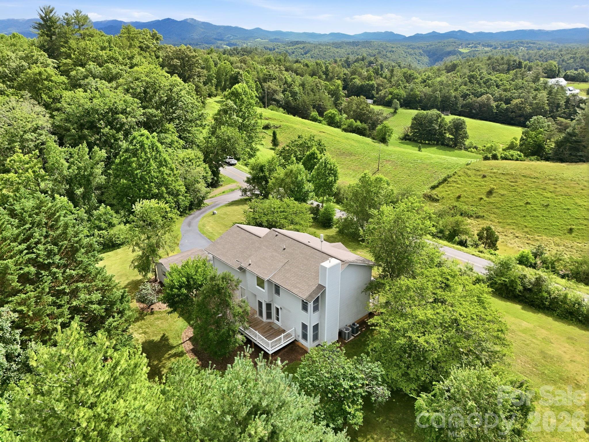 1091 Windswept Ridge Road Property Photo 7