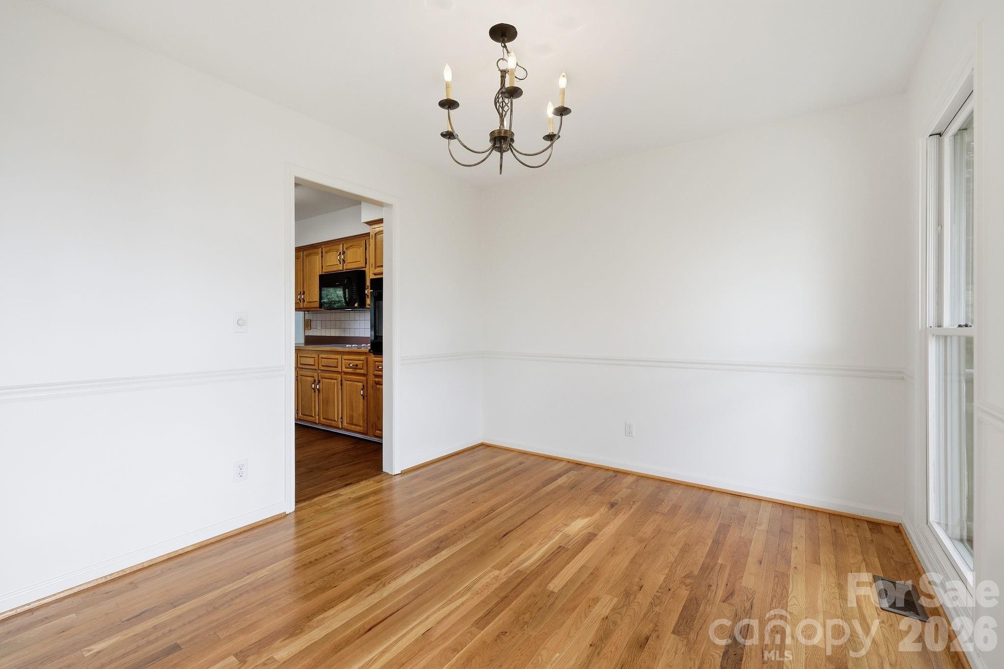 1091 Windswept Ridge Road Property Photo 14