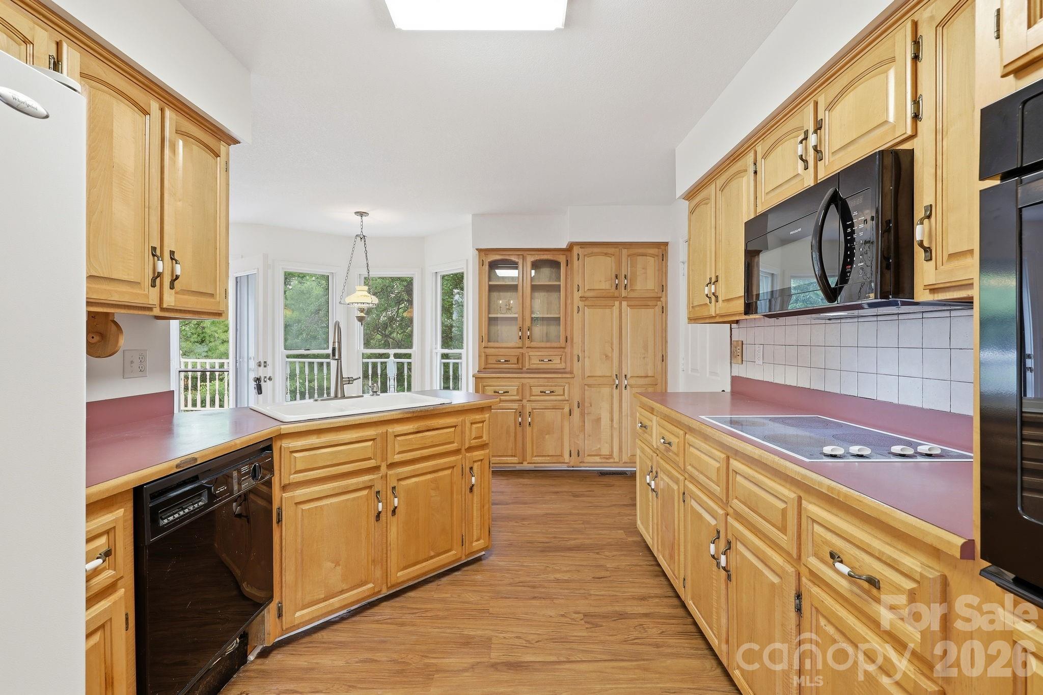 1091 Windswept Ridge Road Property Photo 16