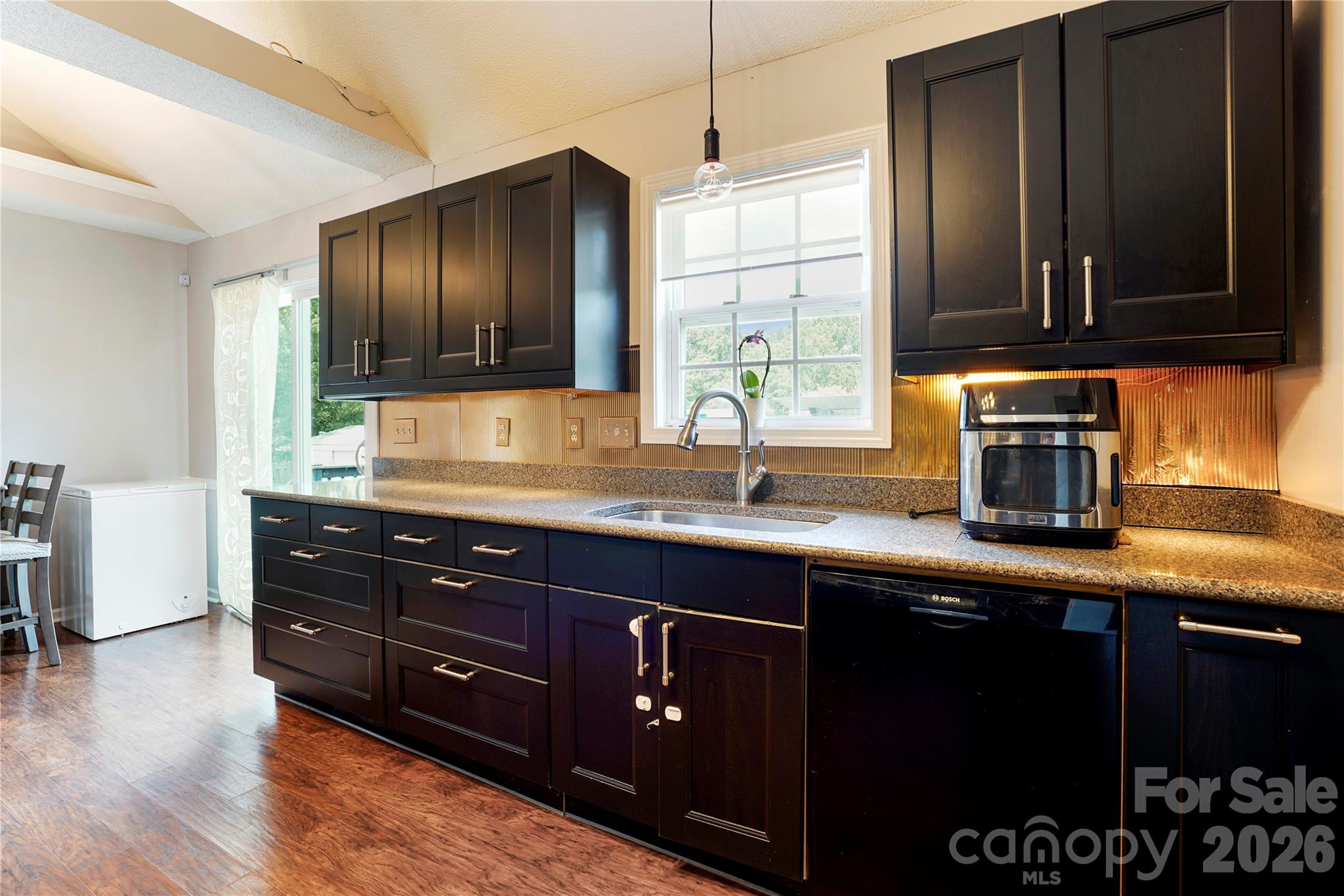 1668 Quail Rush Drive Property Photo 4