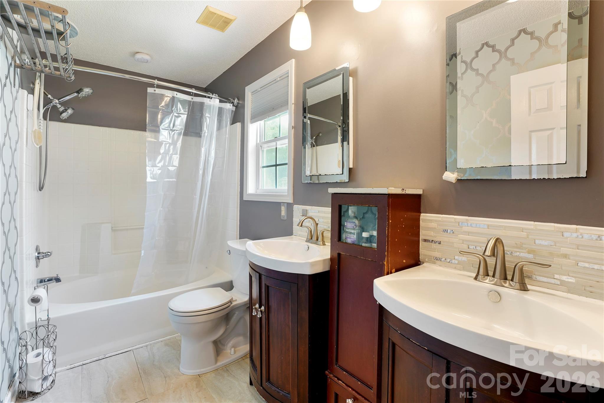 1668 Quail Rush Drive Property Photo 11