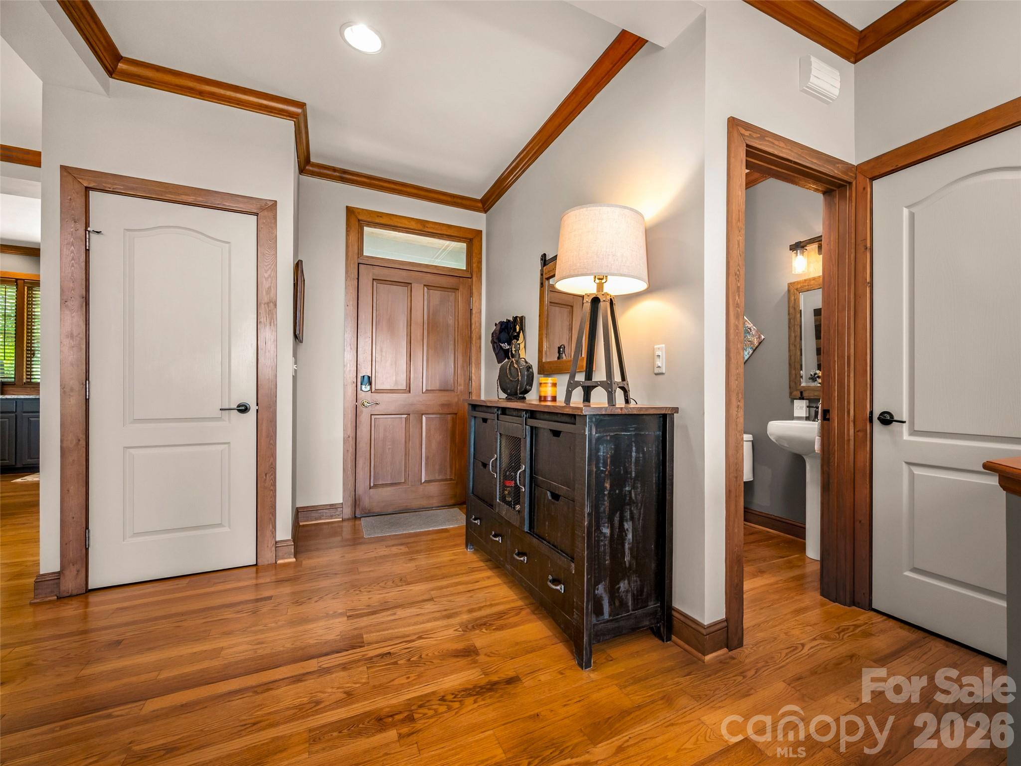 2 Meadow Ridge Lane Property Photo 8