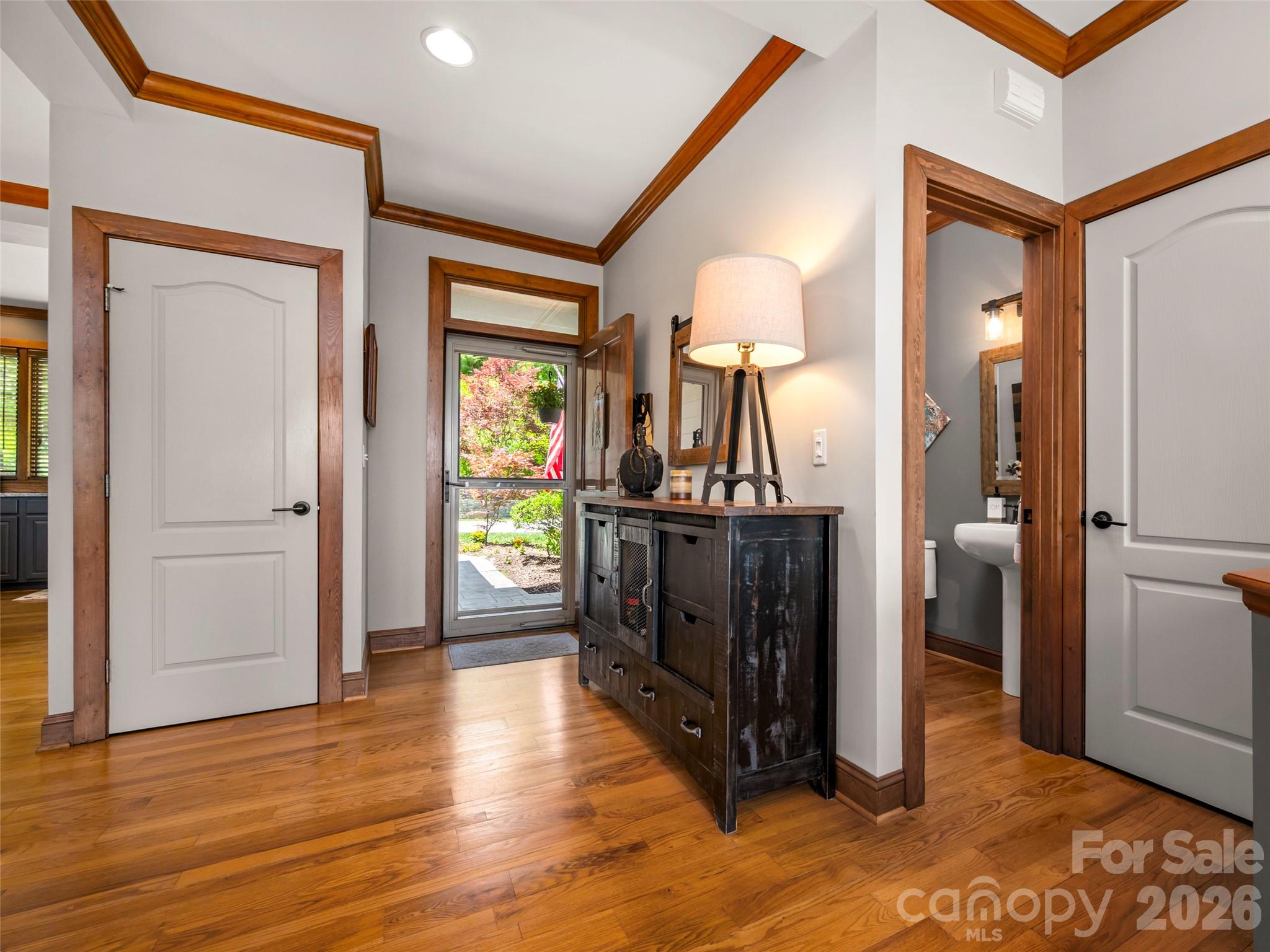 2 Meadow Ridge Lane Property Photo 9