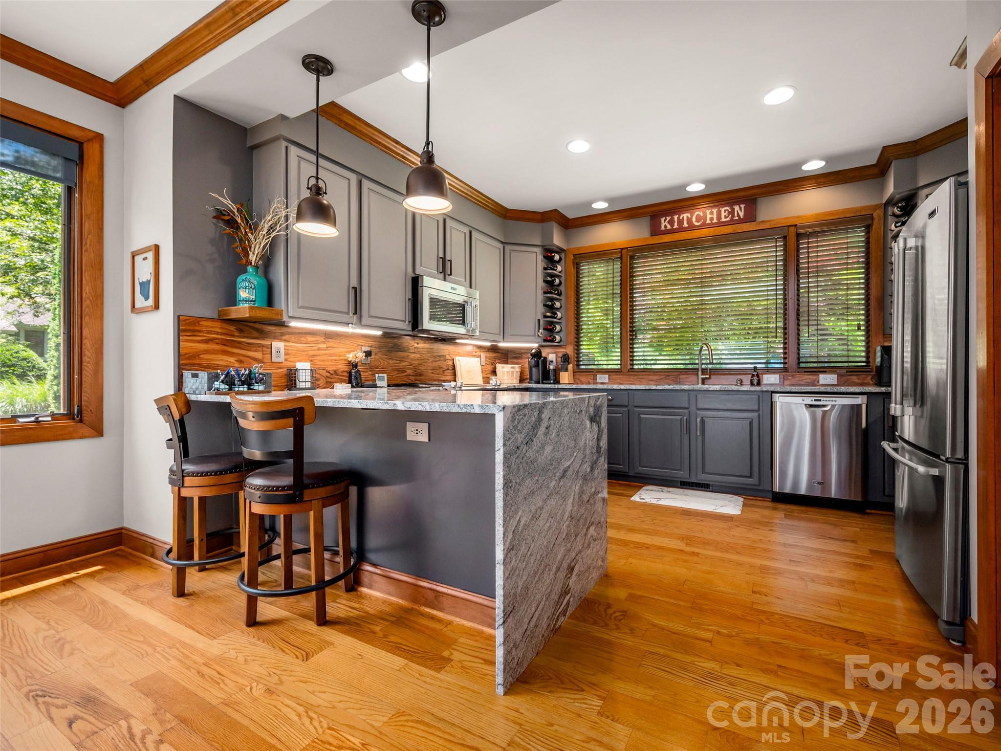 2 Meadow Ridge Lane Property Photo 12