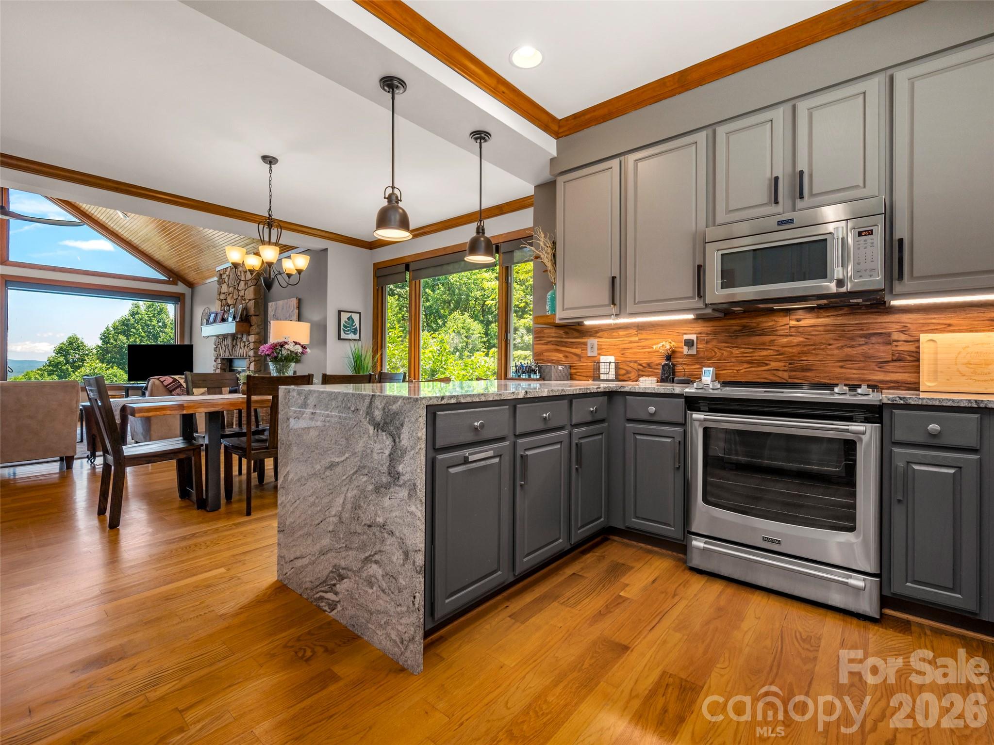2 Meadow Ridge Lane Property Photo 14