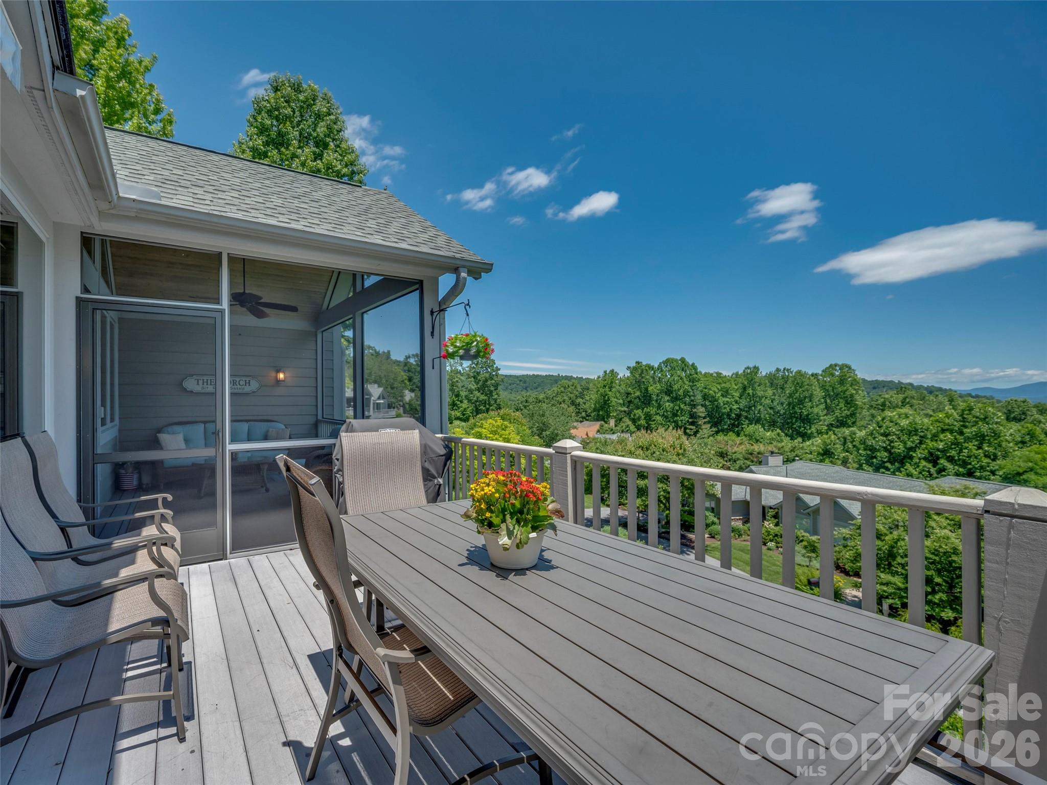 2 Meadow Ridge Lane Property Photo 28