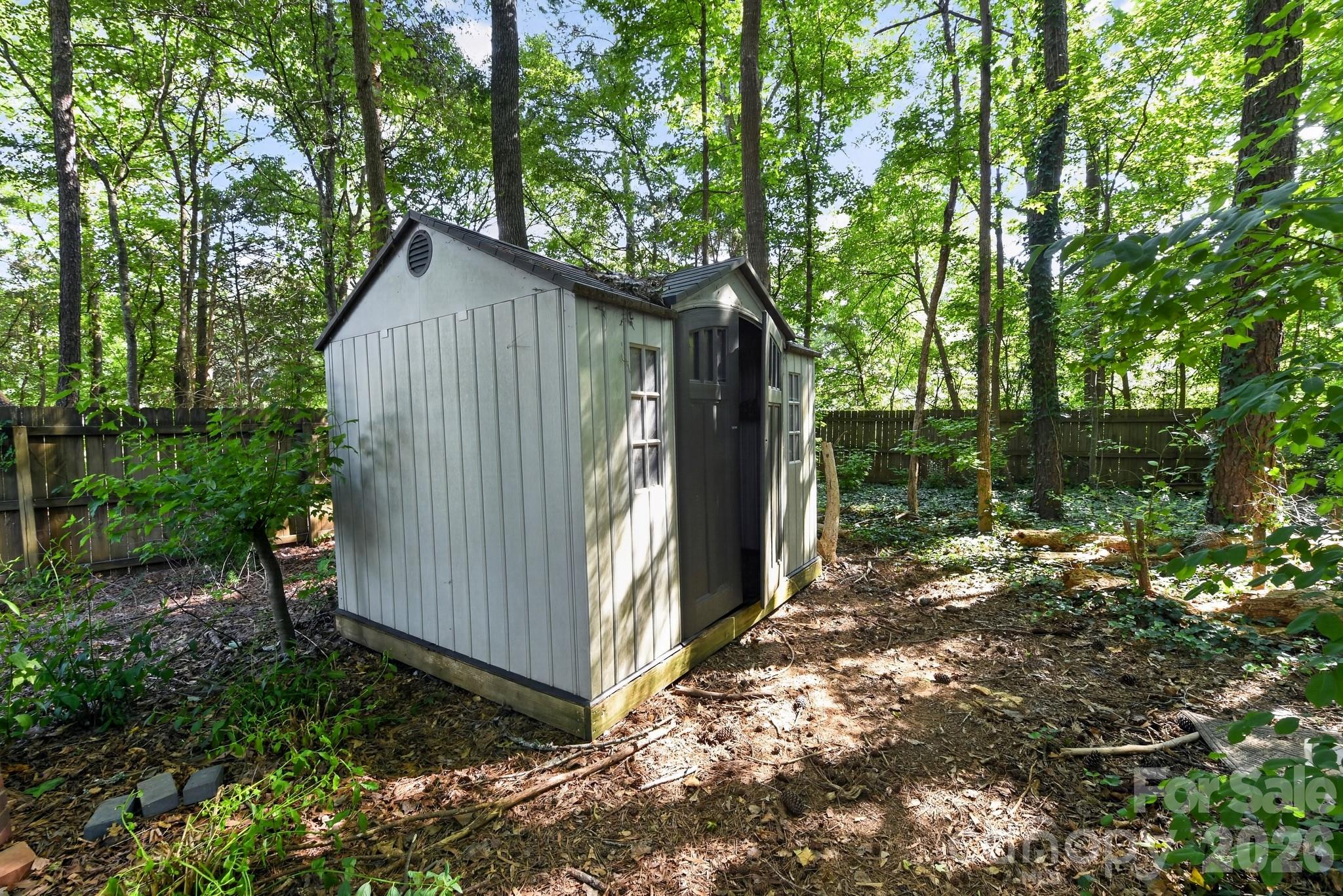 1306 Cool Mist Court Property Photo 38