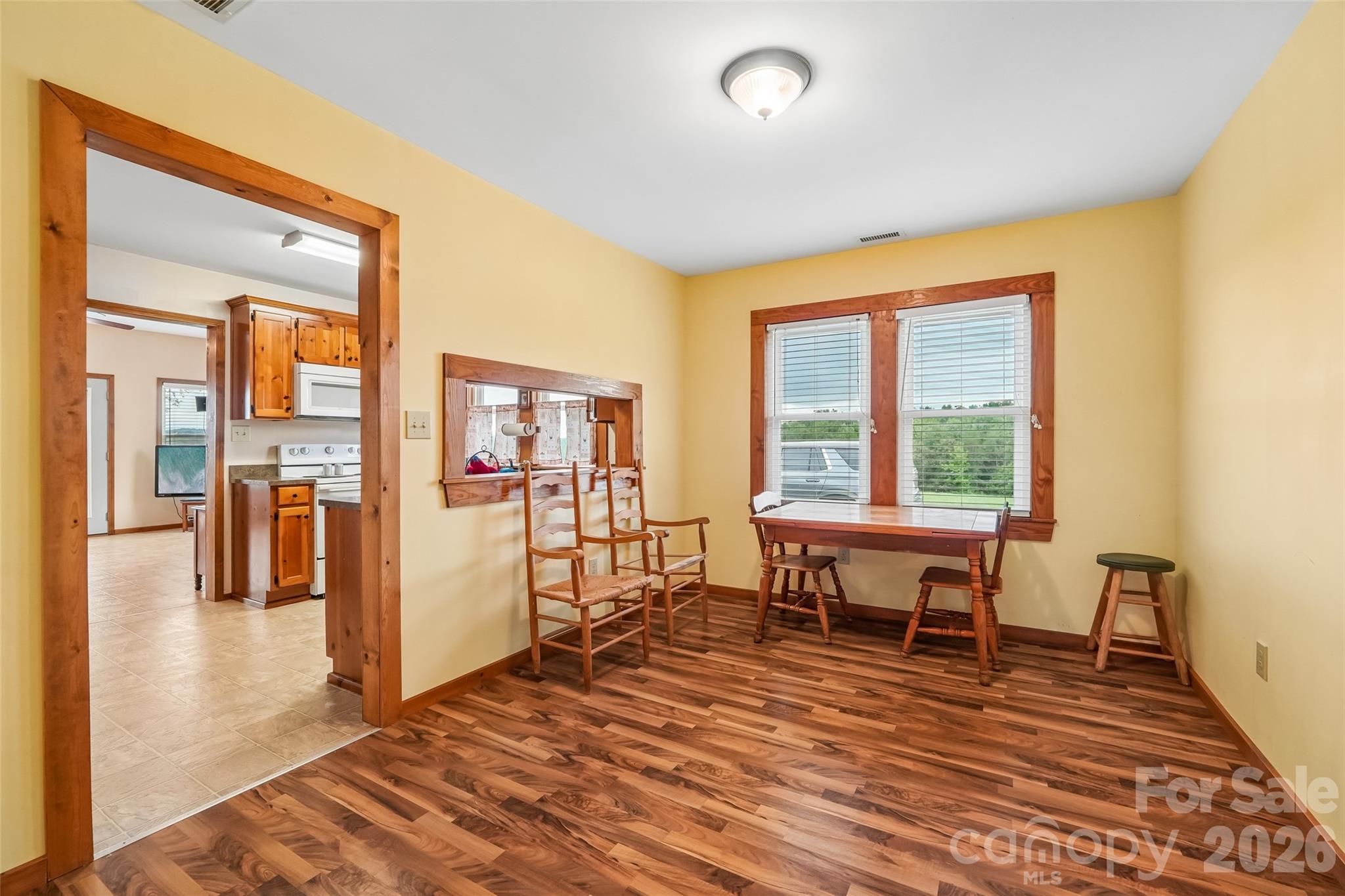 4806 Harmony Highway Property Photo 10