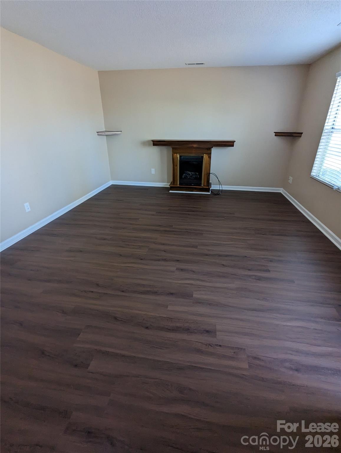 72 Windwood Drive Property Photo 7