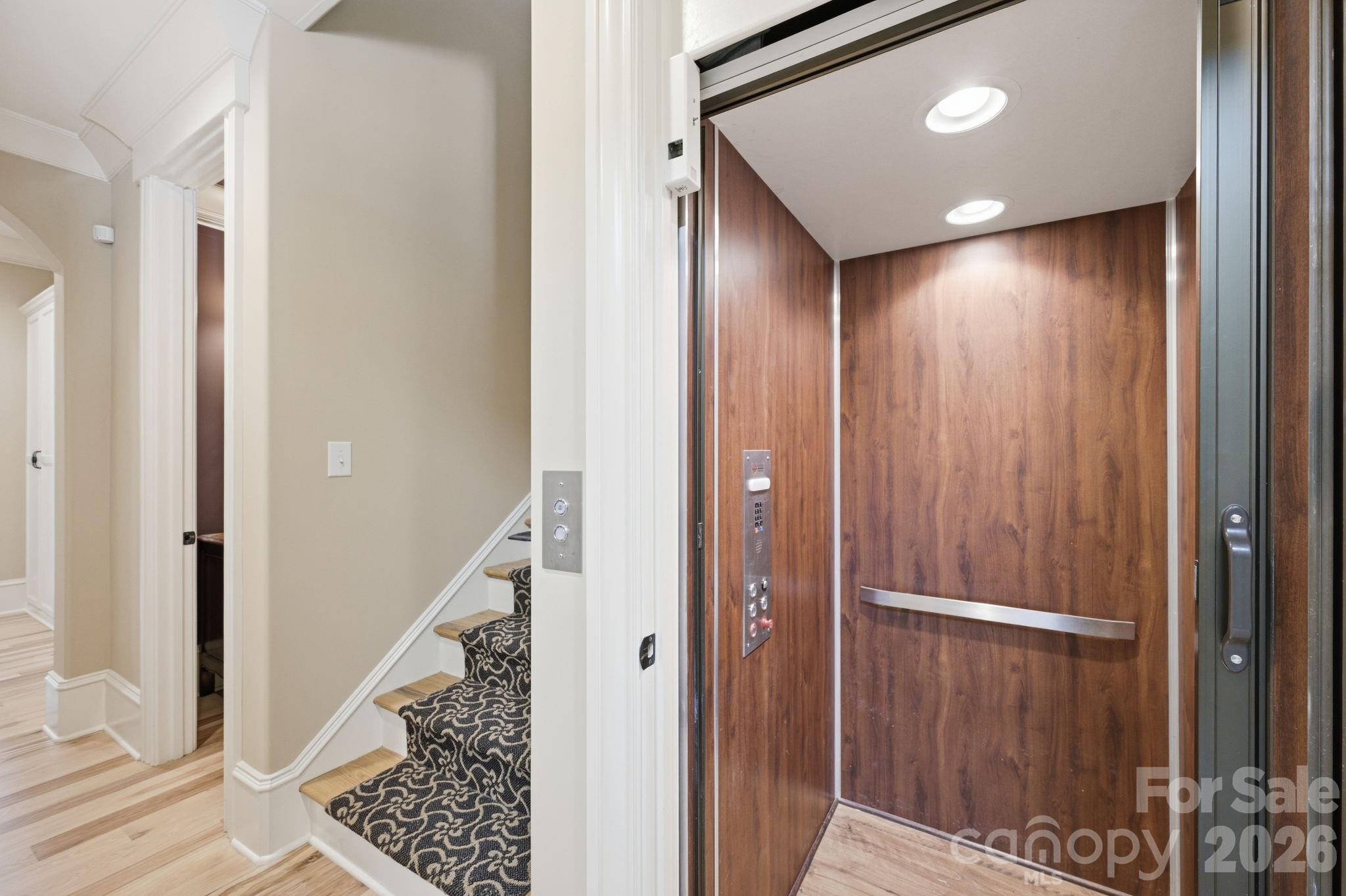 8528 Waxhaw Creek Road Property Photo 18
