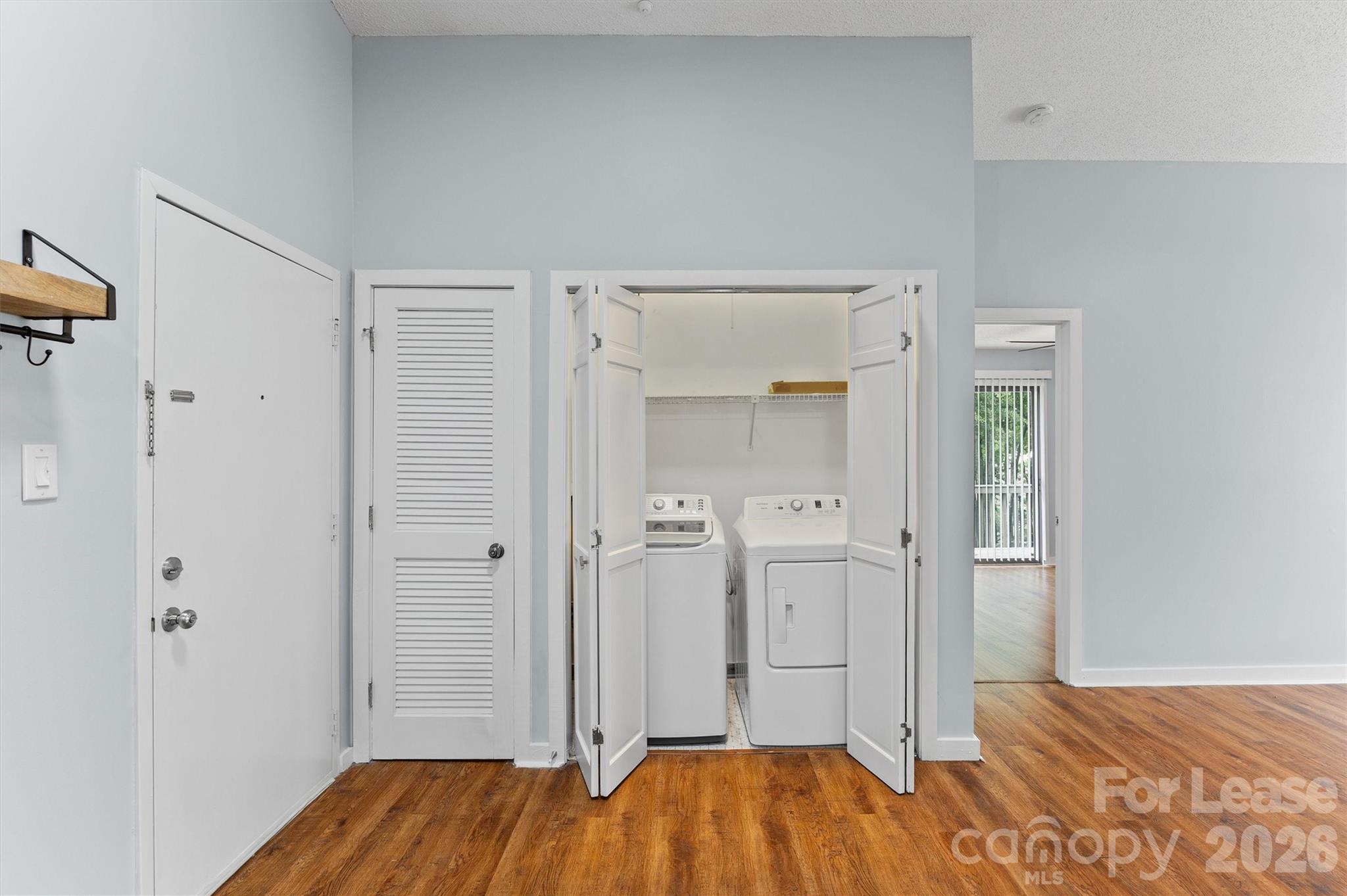 4130 Charlotte Highway L Property Photo 8