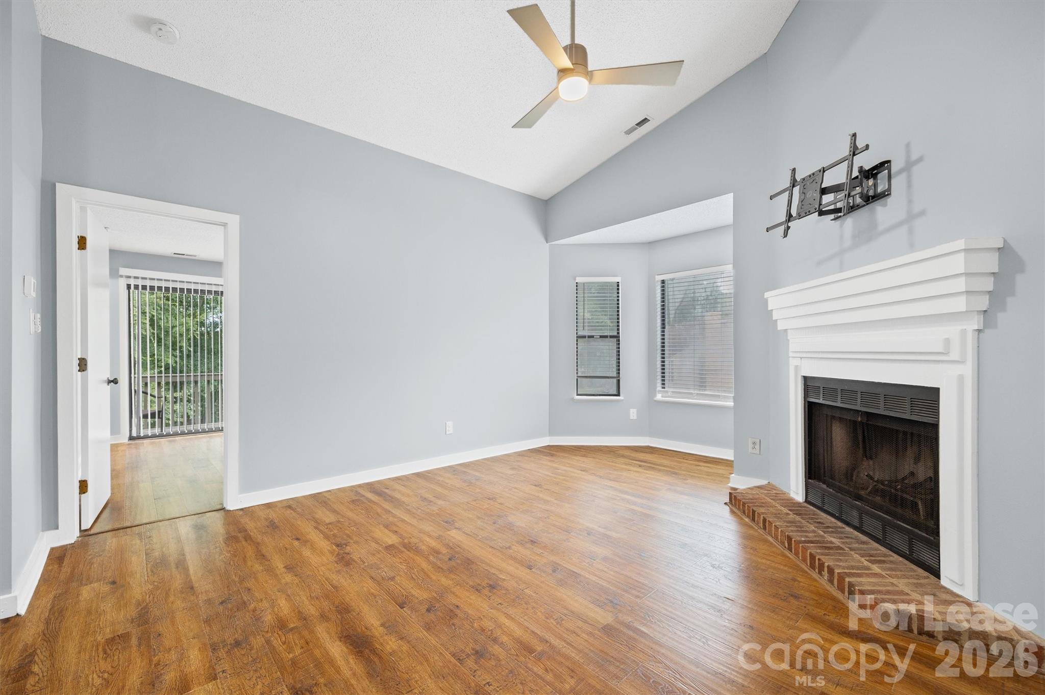 4130 Charlotte Highway L Property Photo 11